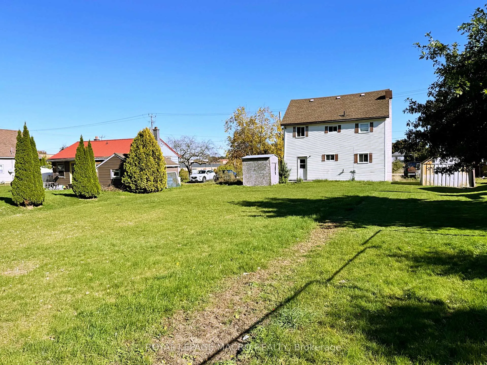 Photo 7 of 132 Metcalfe Street S, Norfolk, Simcoe — HOMEH