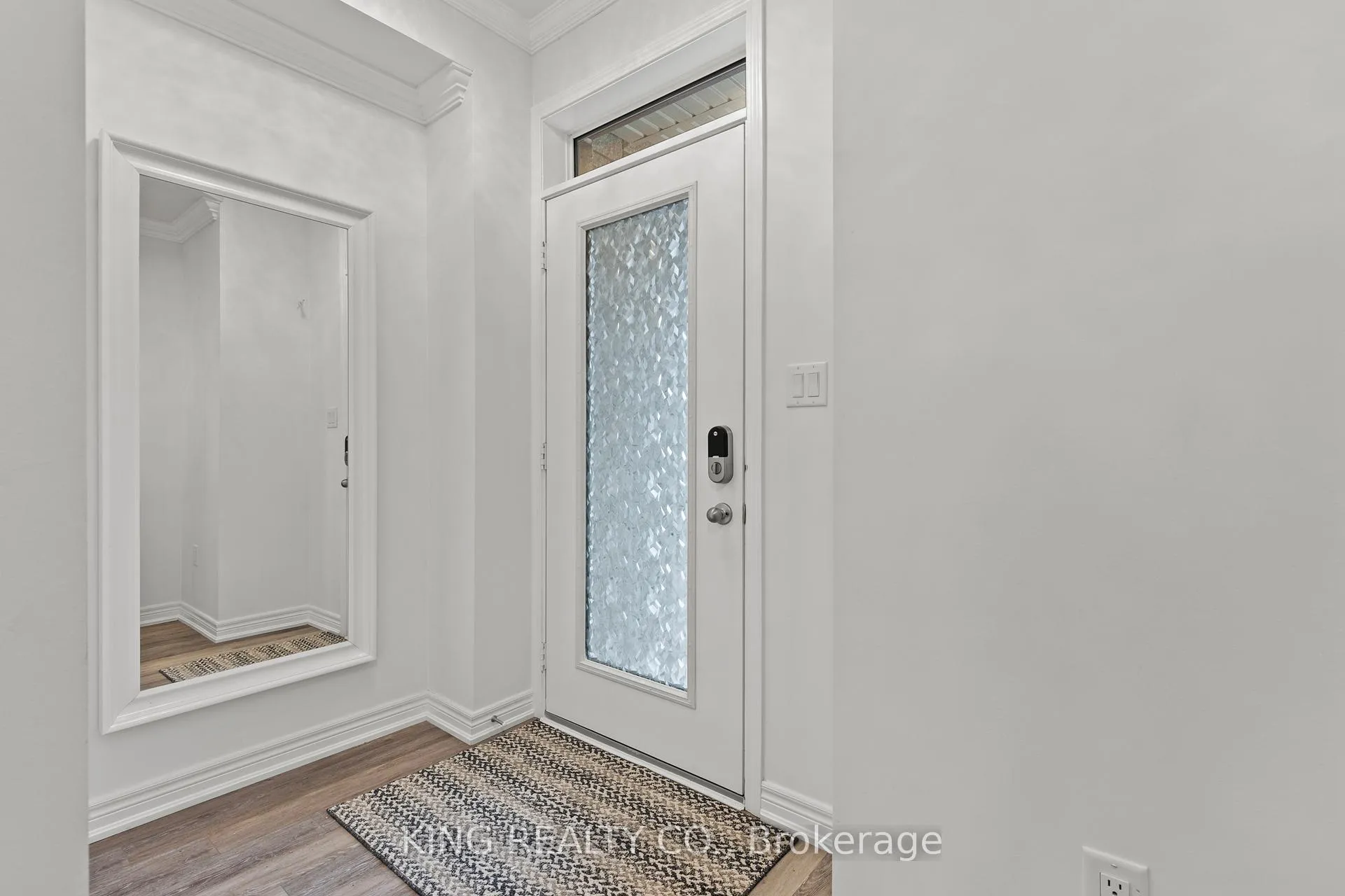 Photo 5 of Unit 9, 5016 Serena Drive, Lincoln, Beamsville — HOMEH