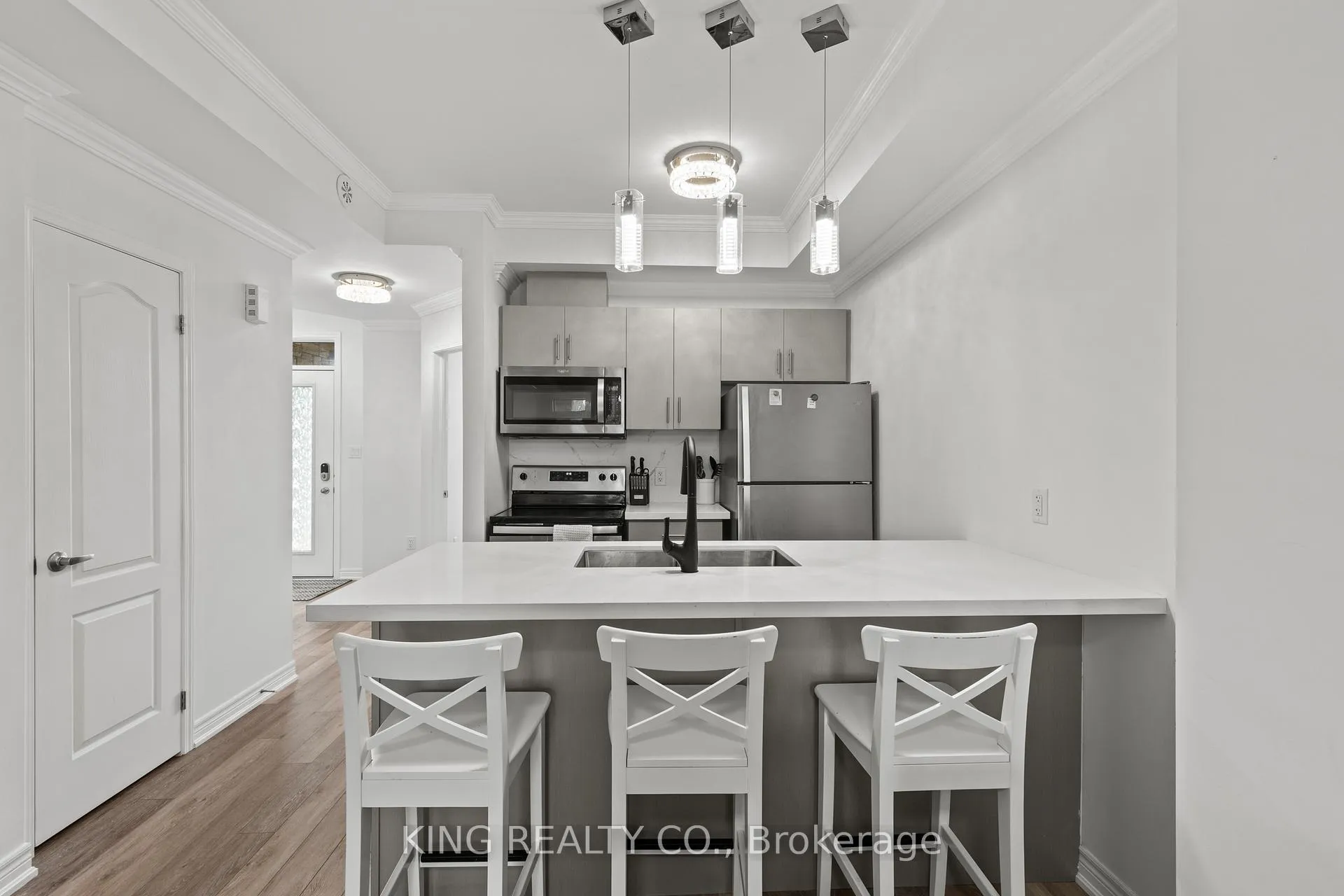 Photo 10 of Unit 9, 5016 Serena Drive, Lincoln, Beamsville — HOMEH