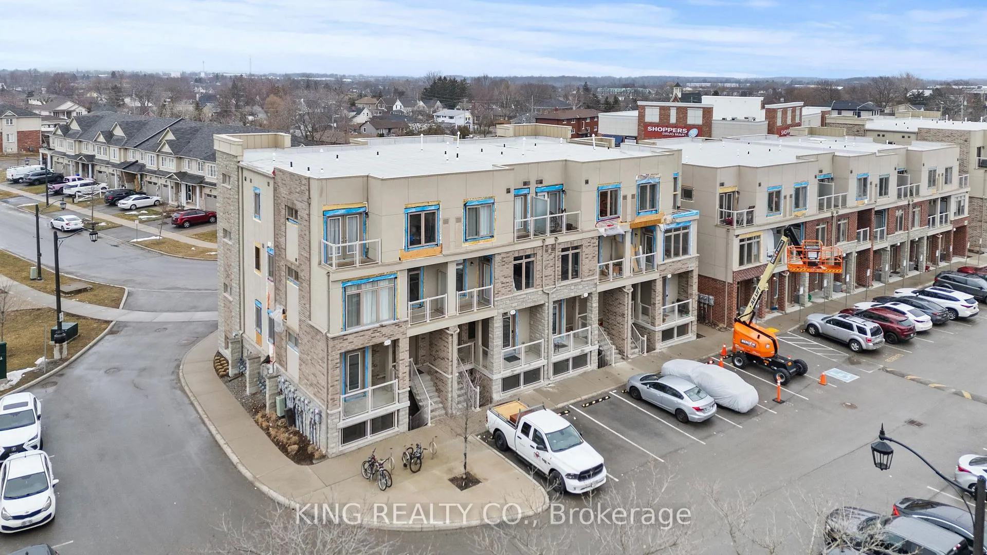 Photo 24 of Unit 9, 5016 Serena Drive, Lincoln, Beamsville — HOMEH