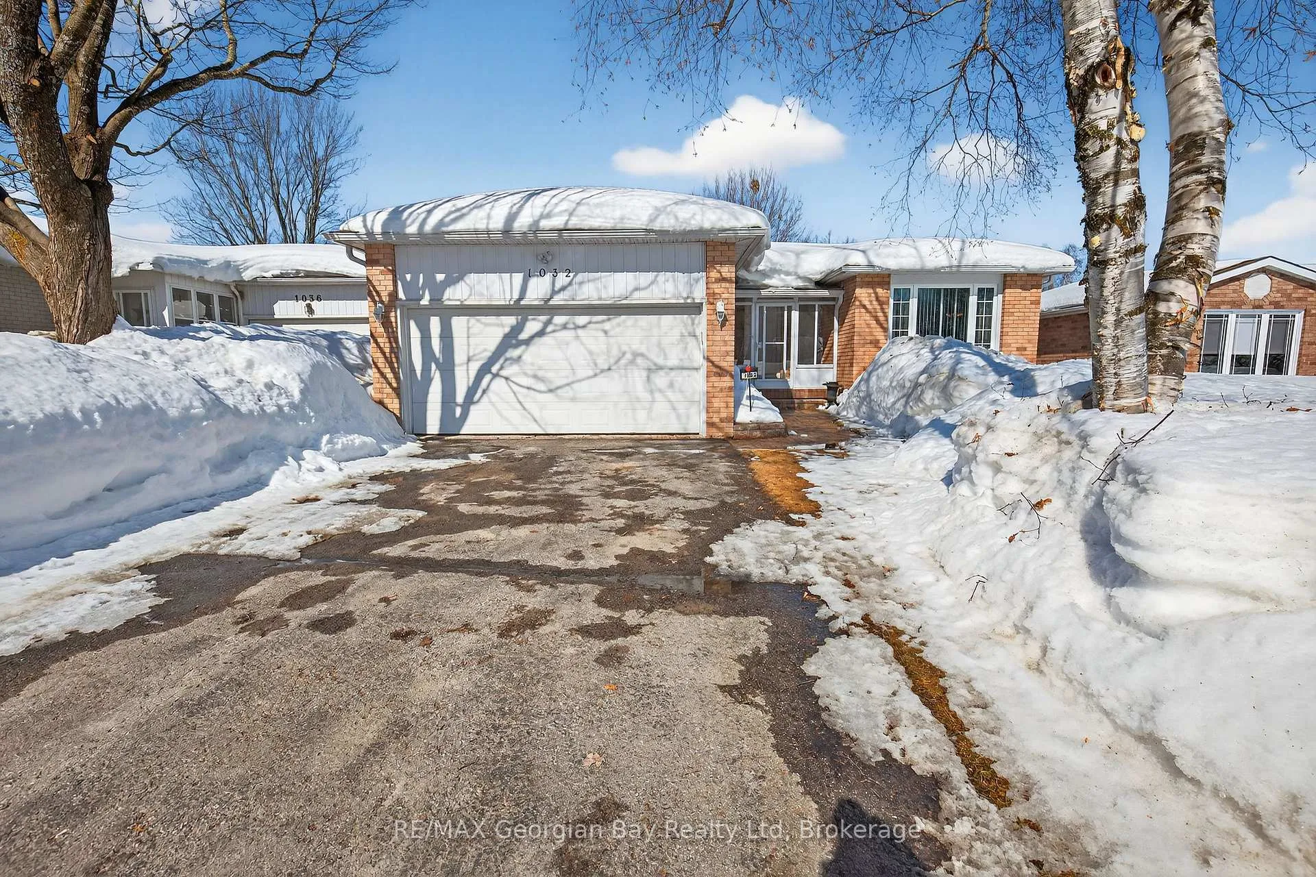 Front of 1032 Dominion Avenue