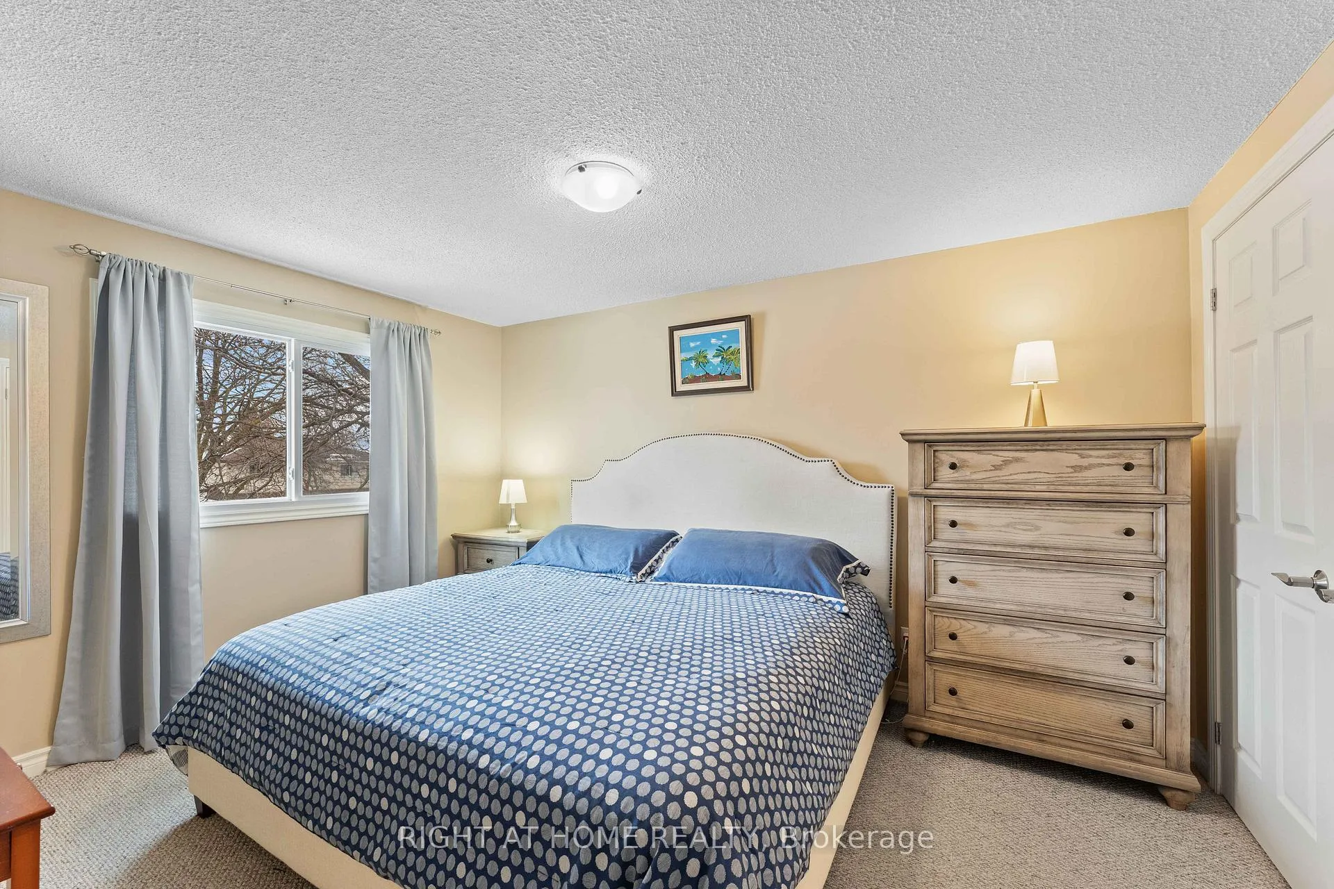 Photo 11 of Unit 37, 52 Adelaide Street, Barrie, Allandale — HOMEH