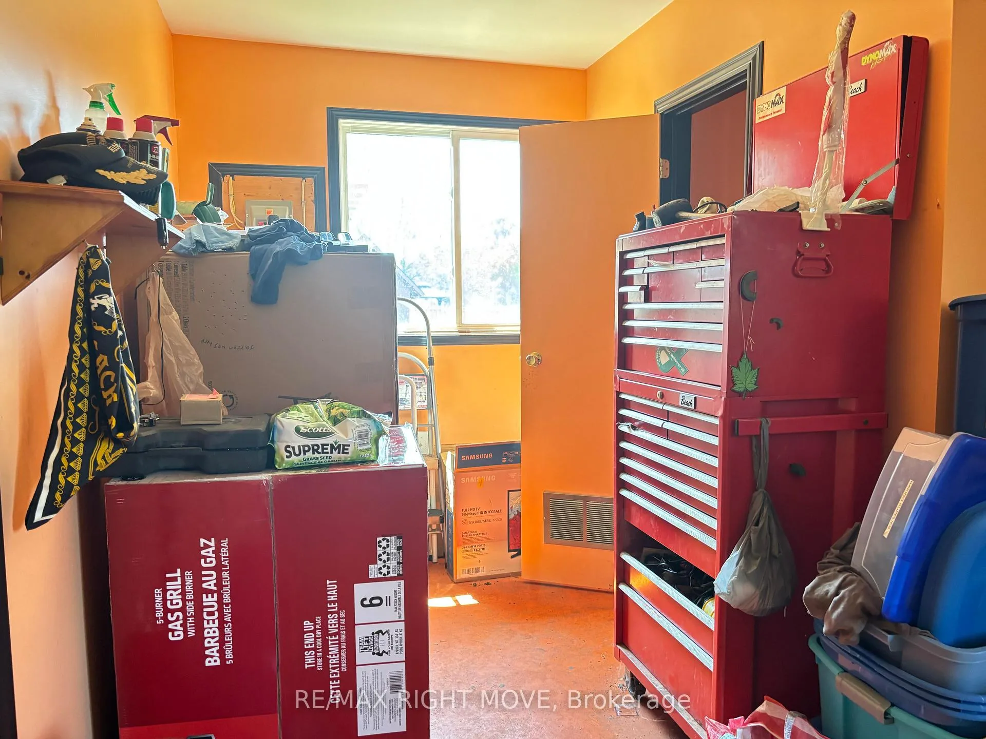 Photo 22 of 116 Mill Street E, Springwater, Hillsdale — HOMEH