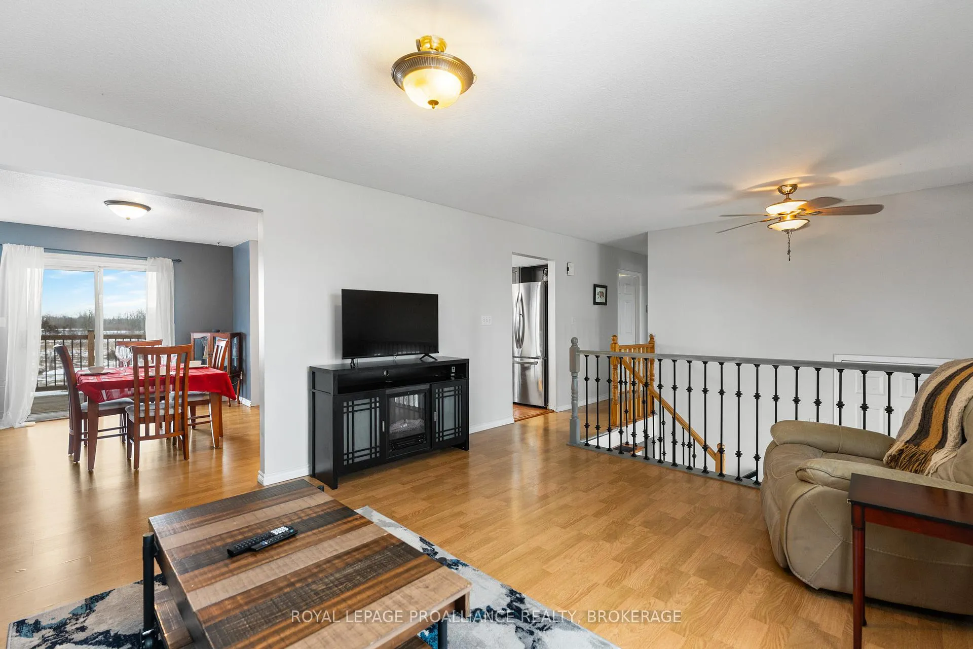 Photo 9 of 682 Caton Road, Loyalist, Lennox and Addington - South — HOMEH