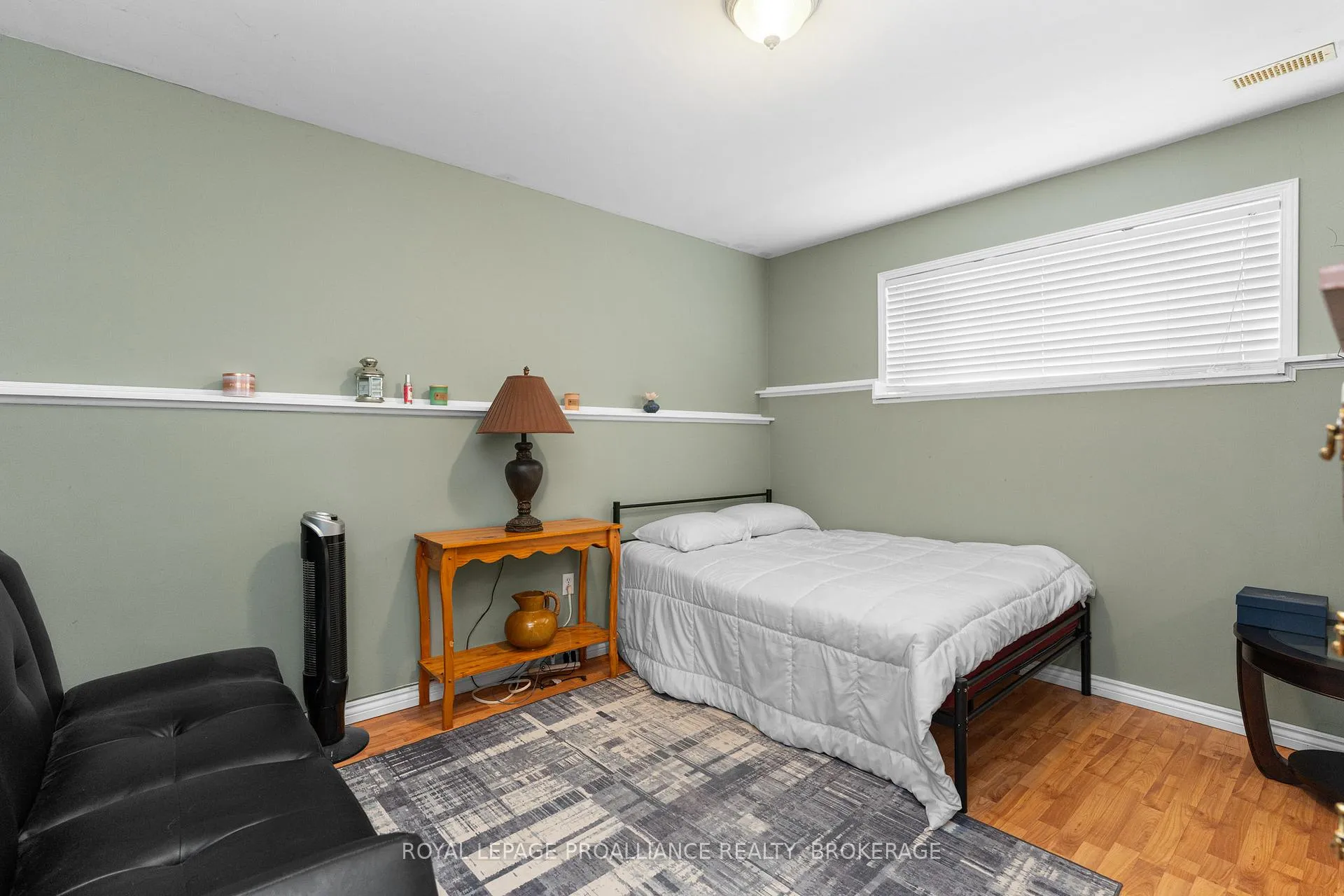 Photo 34 of 682 Caton Road, Loyalist, Lennox and Addington - South — HOMEH