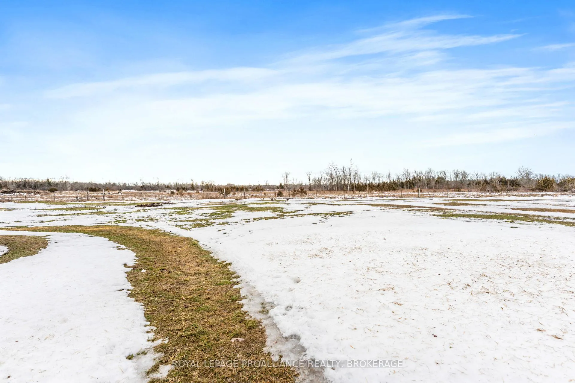 Photo 38 of 682 Caton Road, Loyalist, Lennox and Addington - South — HOMEH