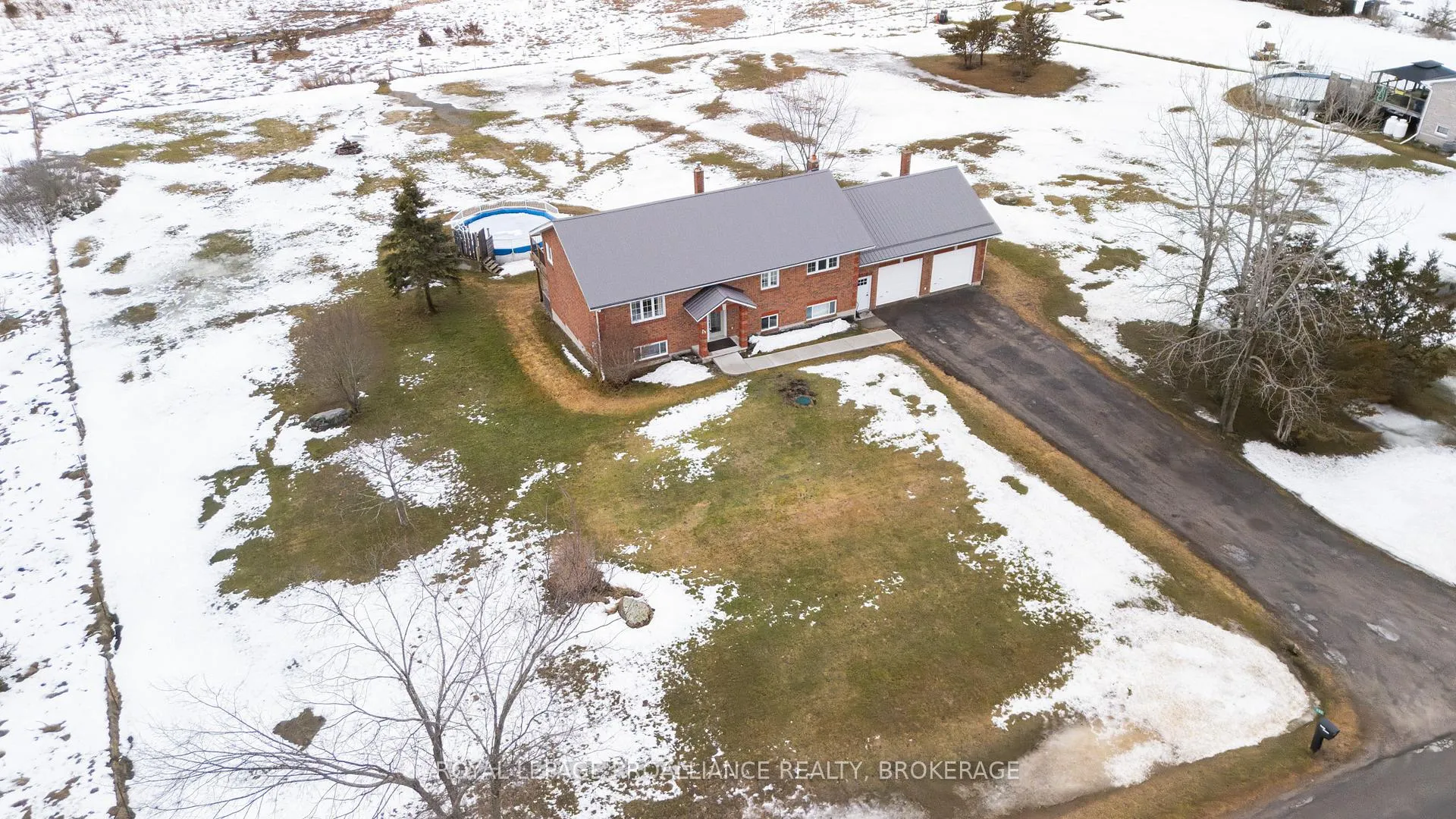 Photo 46 of 682 Caton Road, Loyalist, Lennox and Addington - South — HOMEH