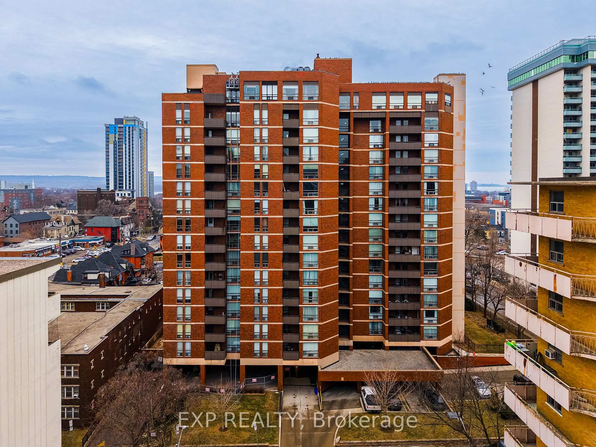 Photo 2 of Unit PH3, 222 Jackson Street, Hamilton, Durand — HOMEH