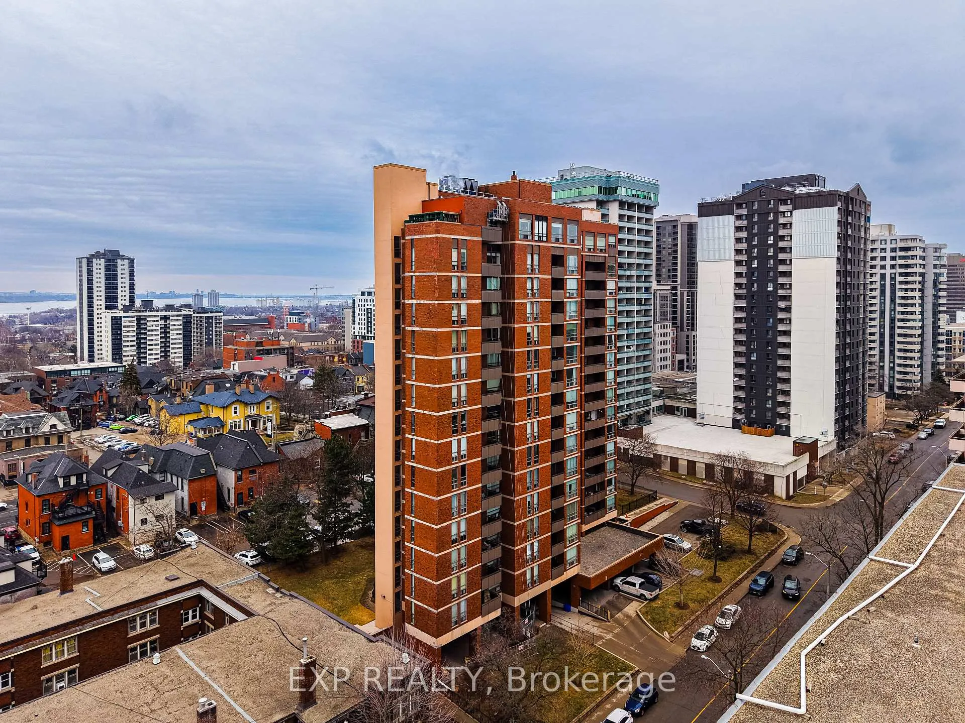 Photo 3 of Unit PH3, 222 Jackson Street, Hamilton, Durand — HOMEH