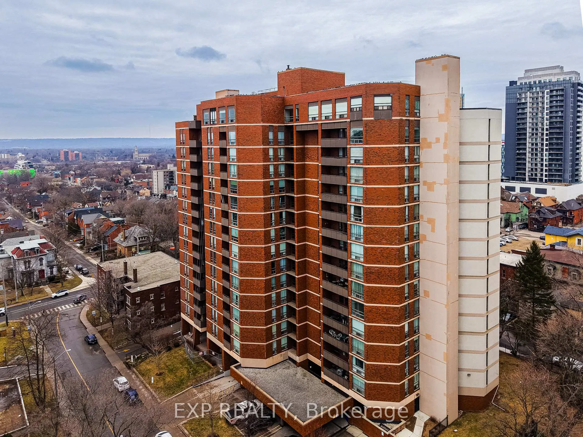 Photo 5 of Unit PH3, 222 Jackson Street, Hamilton, Durand — HOMEH
