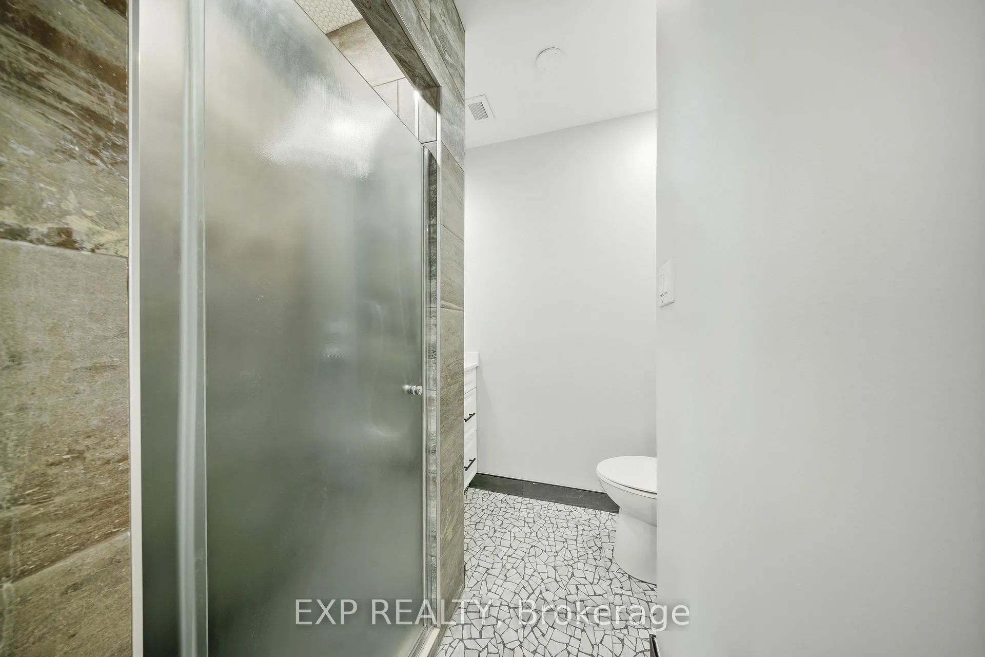 Photo 31 of Unit PH3, 222 Jackson Street, Hamilton, Durand — HOMEH