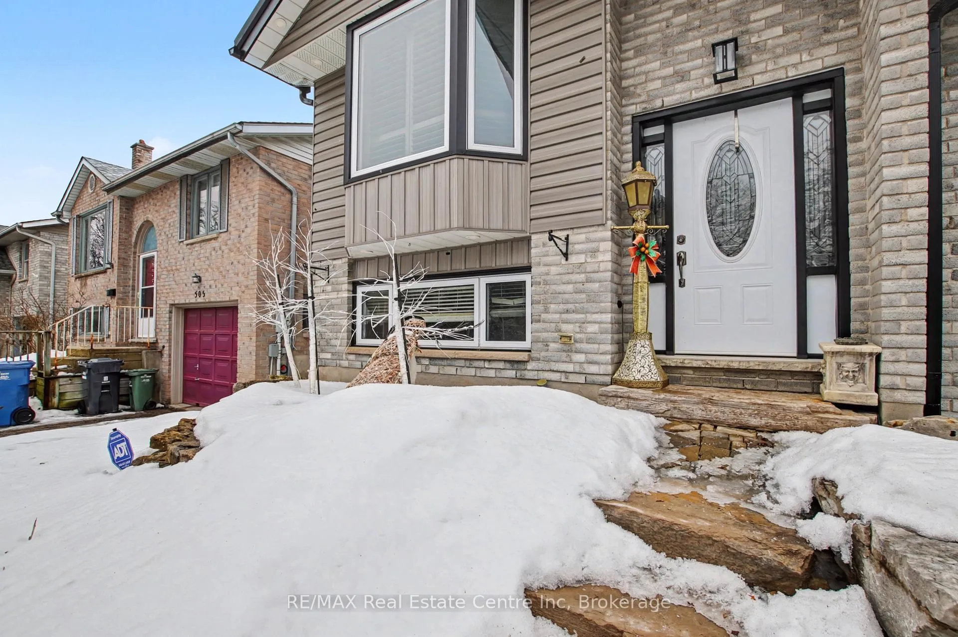 Photo 2 of 503 Whitelaw Road, Guelph, Willow West/Sugarbush/West Acres — HOMEH