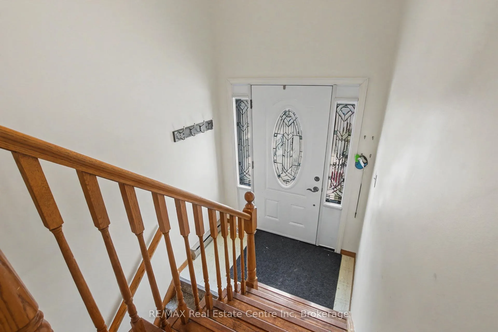 Photo 4 of 503 Whitelaw Road, Guelph, Willow West/Sugarbush/West Acres — HOMEH