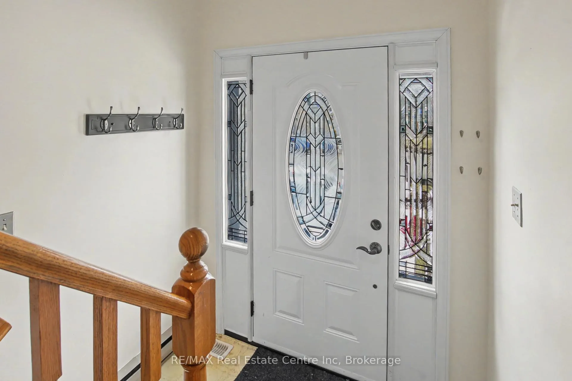 Photo 5 of 503 Whitelaw Road, Guelph, Willow West/Sugarbush/West Acres — HOMEH