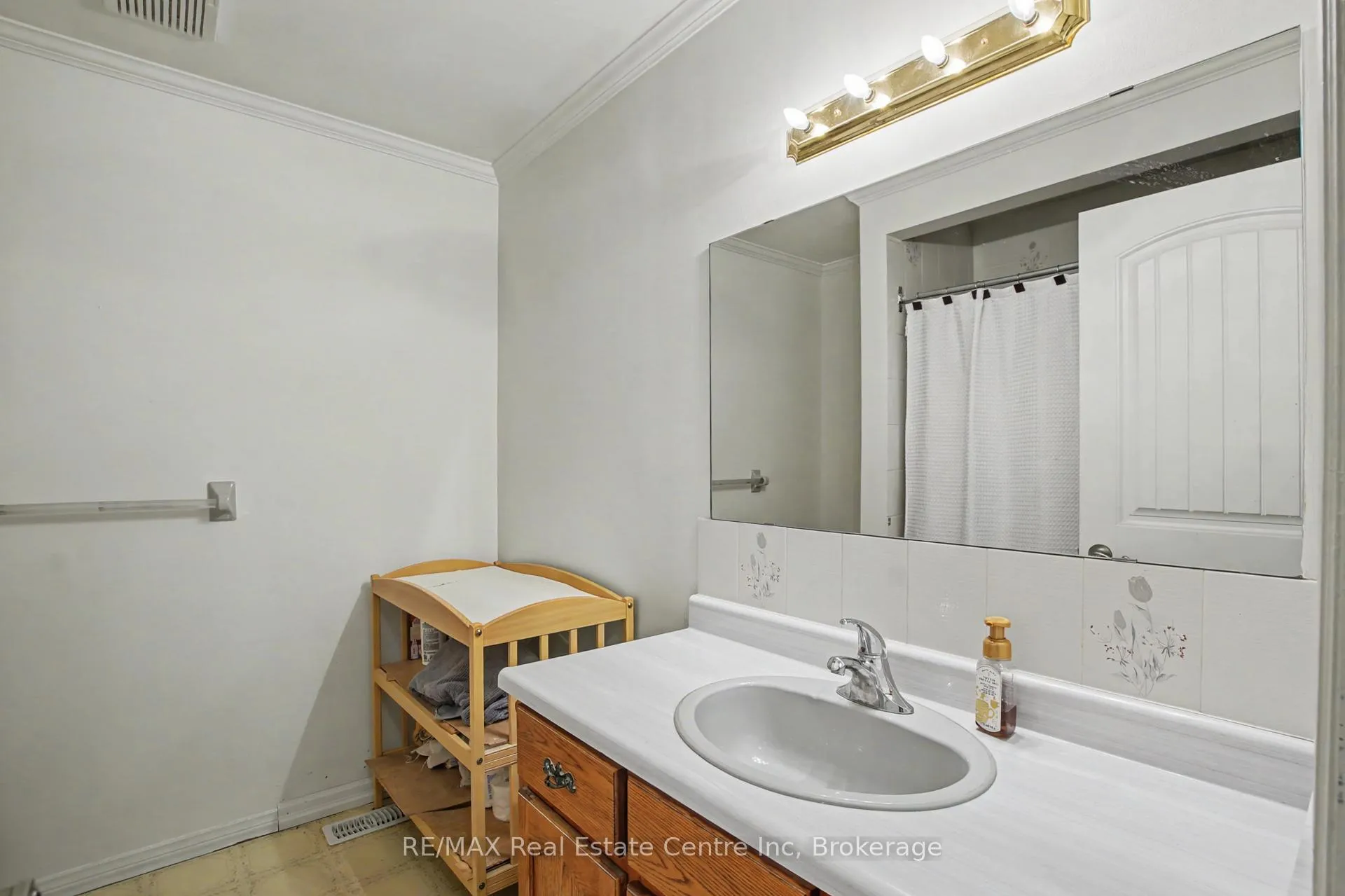 Photo 20 of 503 Whitelaw Road, Guelph, Willow West/Sugarbush/West Acres — HOMEH