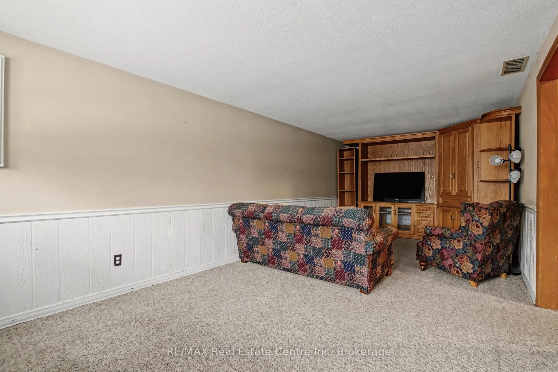 Photo 22 of 503 Whitelaw Road, Guelph, Willow West/Sugarbush/West Acres — HOMEH