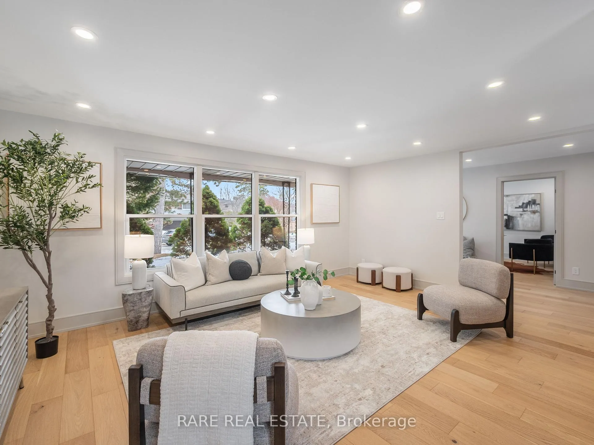 Photo 7 of 45 Thorny Brae Drive, Markham, Royal Orchard — HOMEH