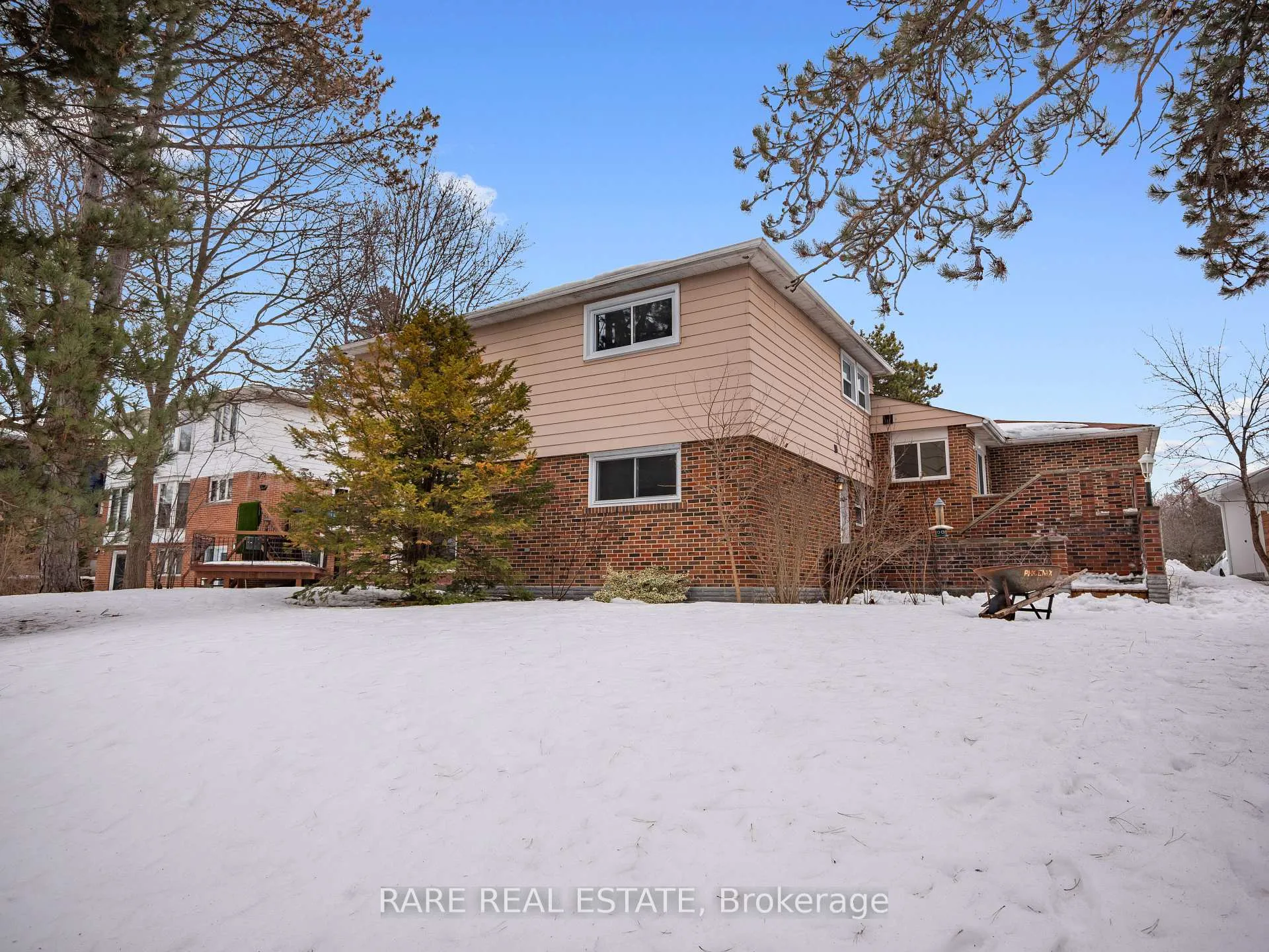 Photo 37 of 45 Thorny Brae Drive, Markham, Royal Orchard — HOMEH