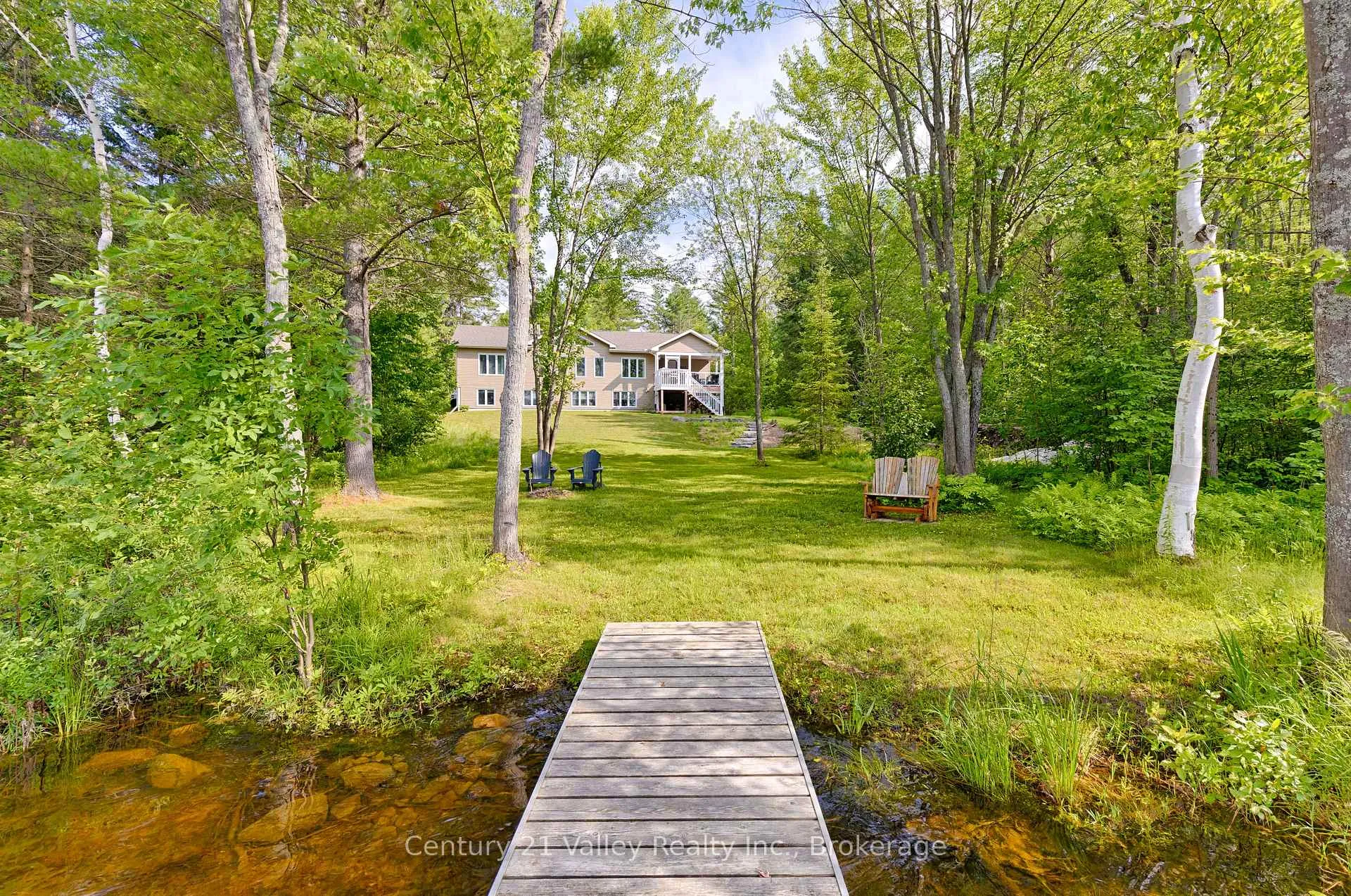 Front of 91 Muskie Lane