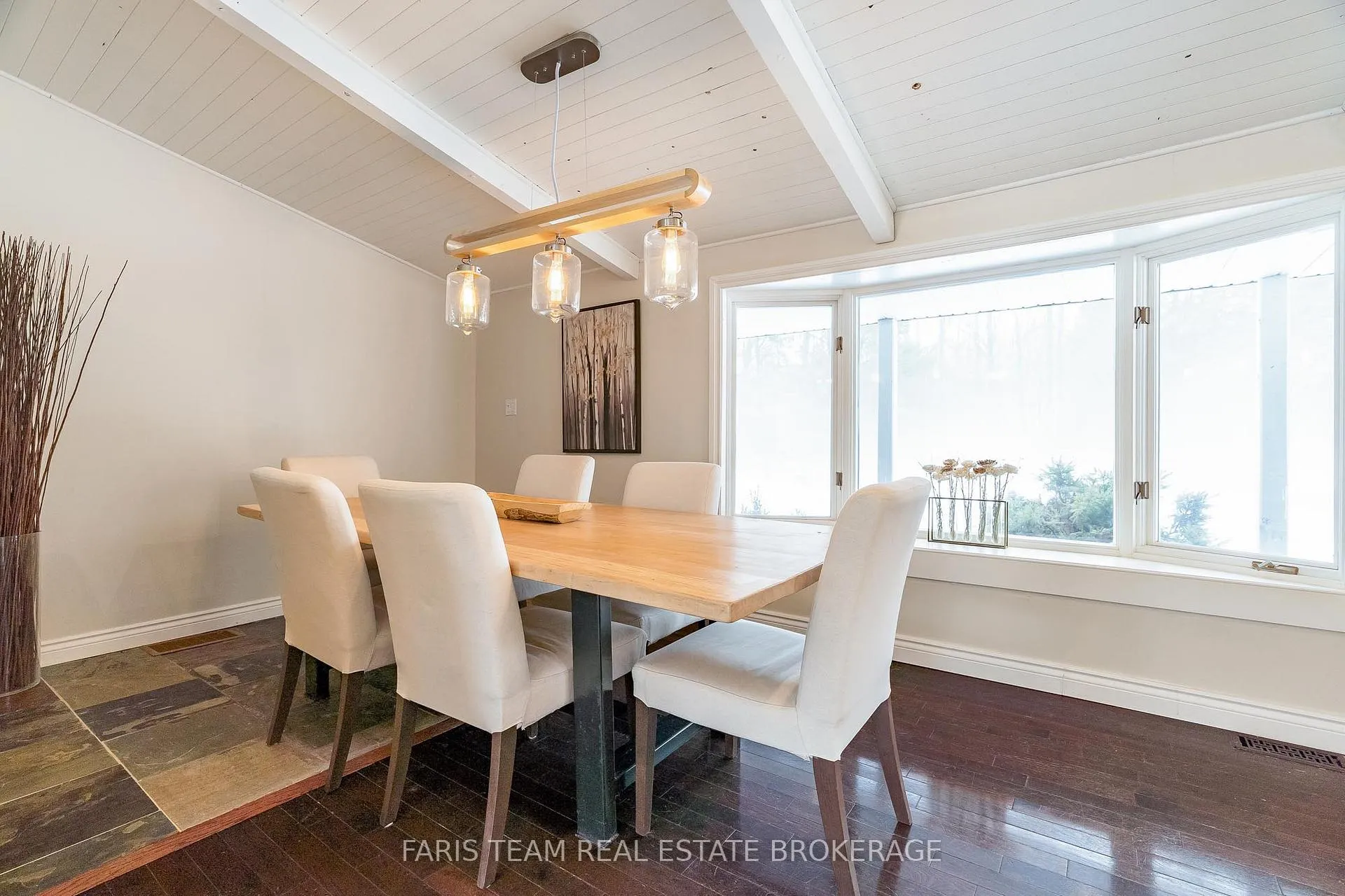 Photo 16 of 2332 Foxmead Road, Oro-Medonte, Rural Oro-Medonte — HOMEH