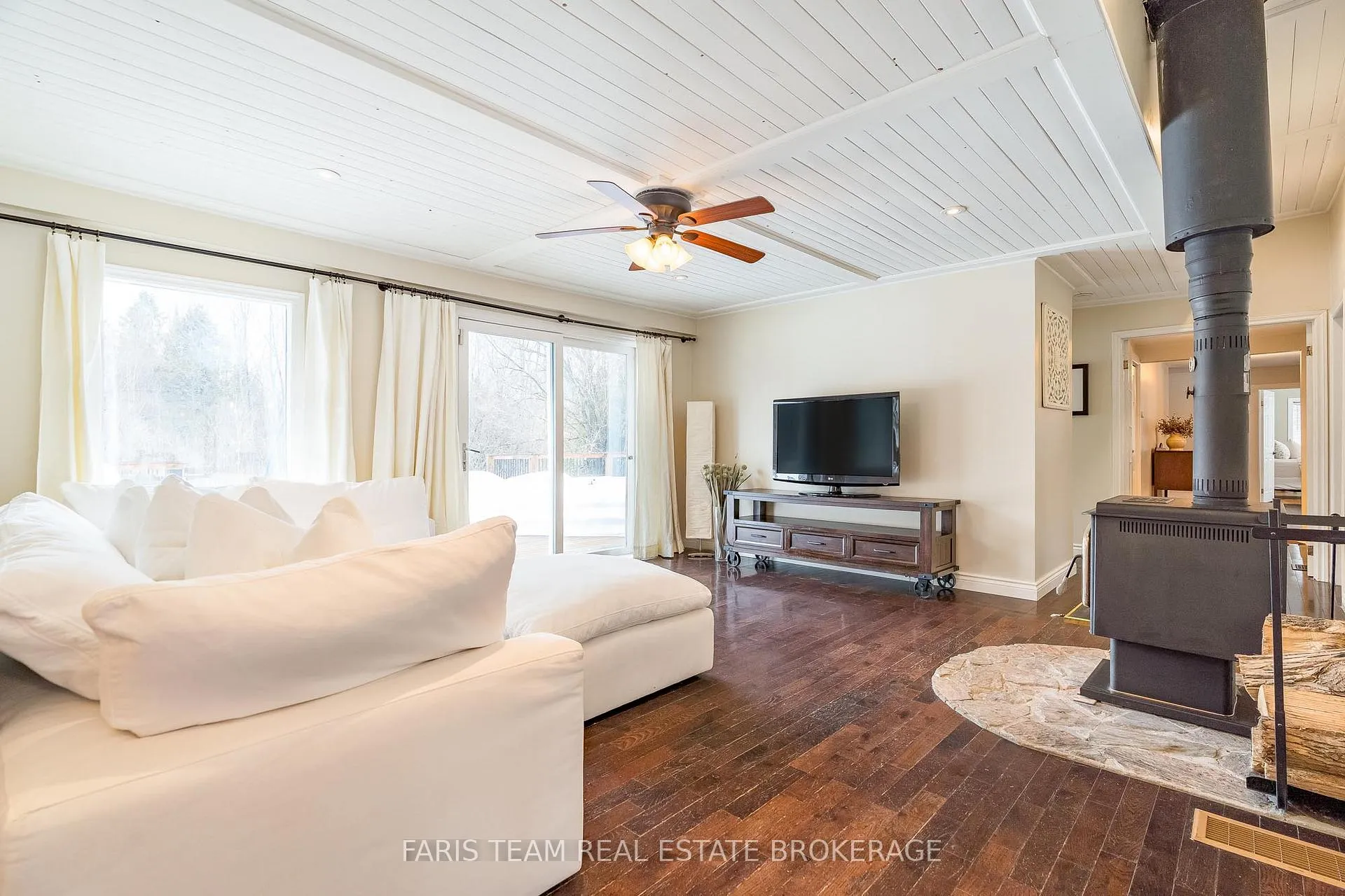 Photo 17 of 2332 Foxmead Road, Oro-Medonte, Rural Oro-Medonte — HOMEH