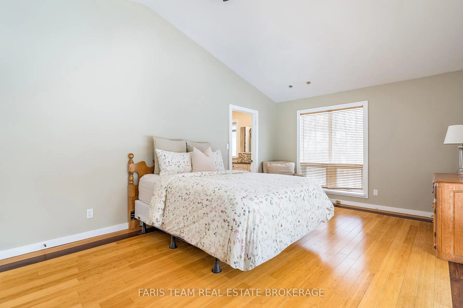 Photo 26 of 2332 Foxmead Road, Oro-Medonte, Rural Oro-Medonte — HOMEH