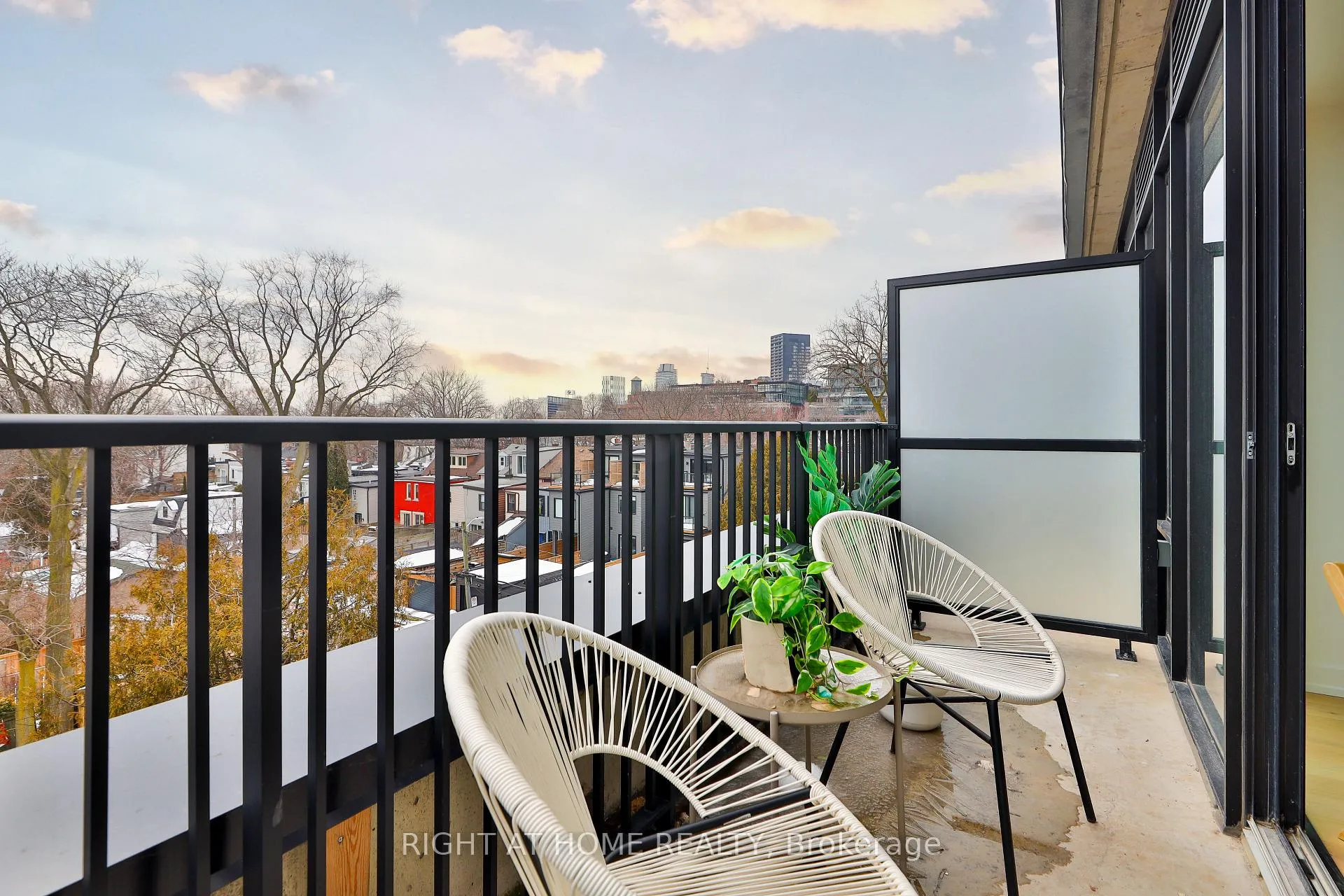 Photo 8 of Unit 405, 761 Queen Street E, Toronto, South Riverdale — HOMEH