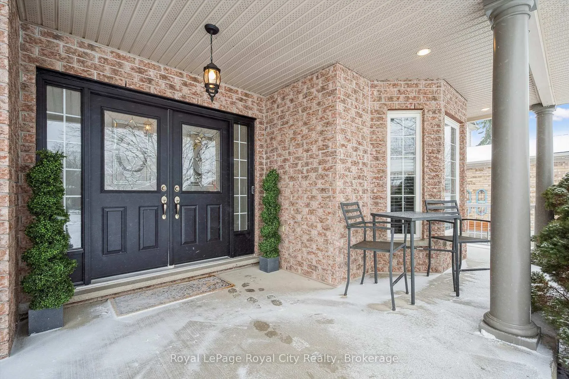 Photo 5 of 279 Farley Drive, Guelph, Pineridge/Westminster Woods — HOMEH