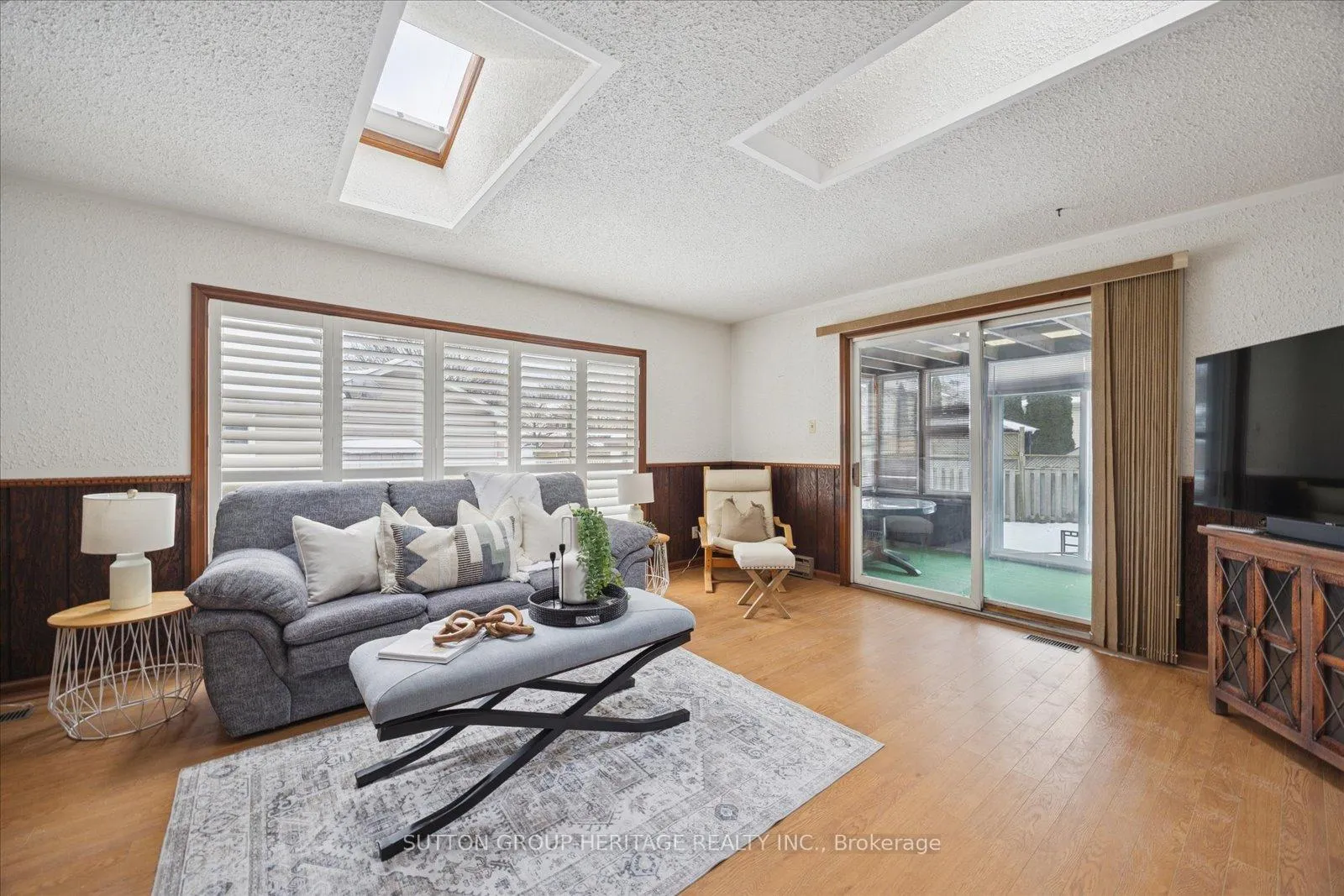 Photo 13 of 2592 Trulls Road, Clarington, Courtice — HOMEH