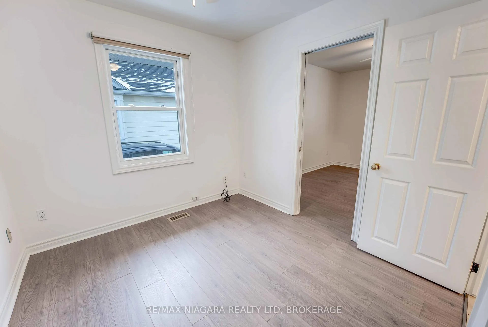 Photo 18 of 5 St Peter Street, St. Catharines, Burleigh Hill — HOMEH