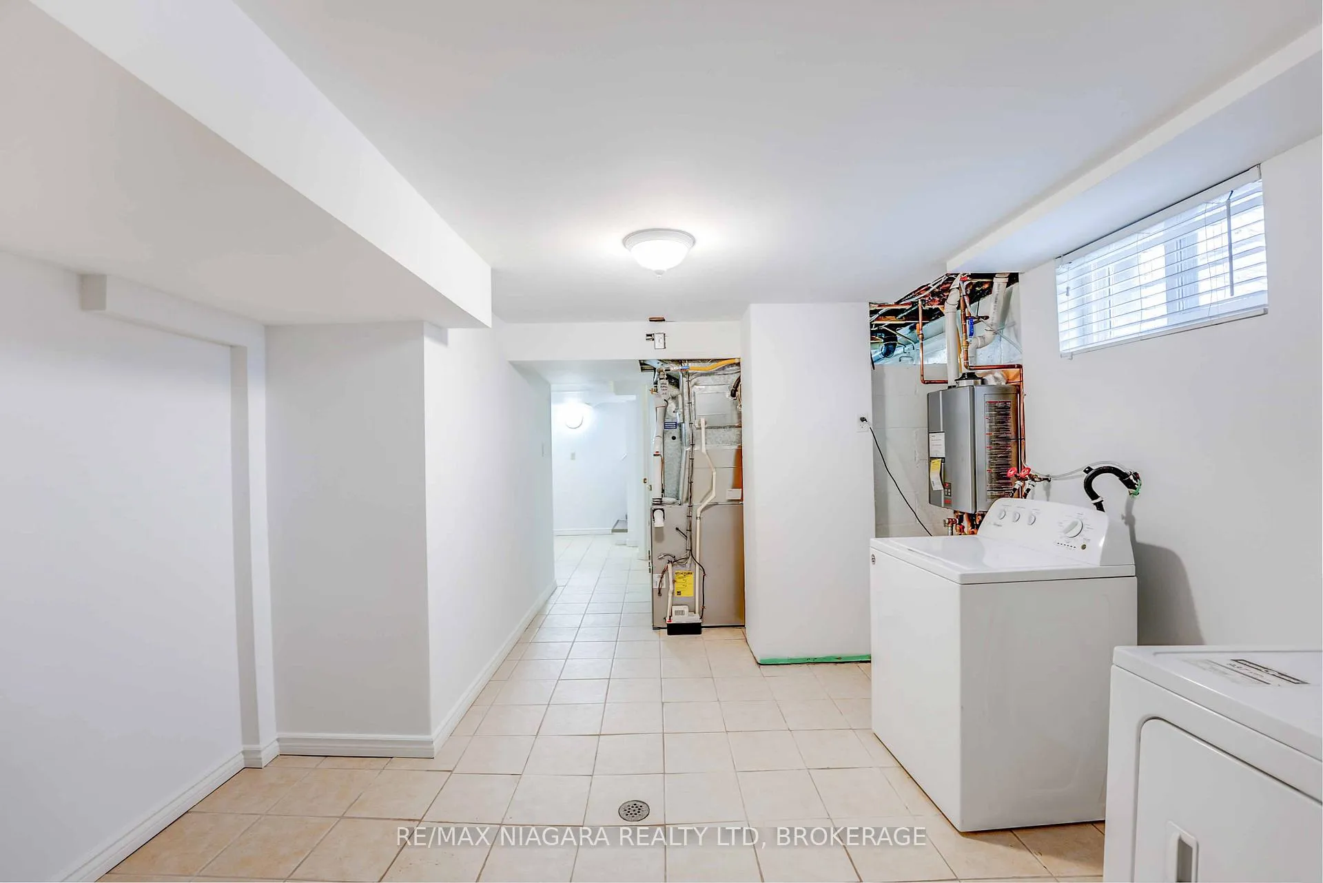 Photo 40 of 5 St Peter Street, St. Catharines, Burleigh Hill — HOMEH