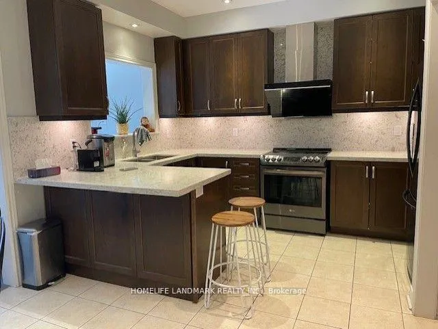 Photo 11 of 29 Borjana Boulevard, Vaughan, Patterson — HOMEH