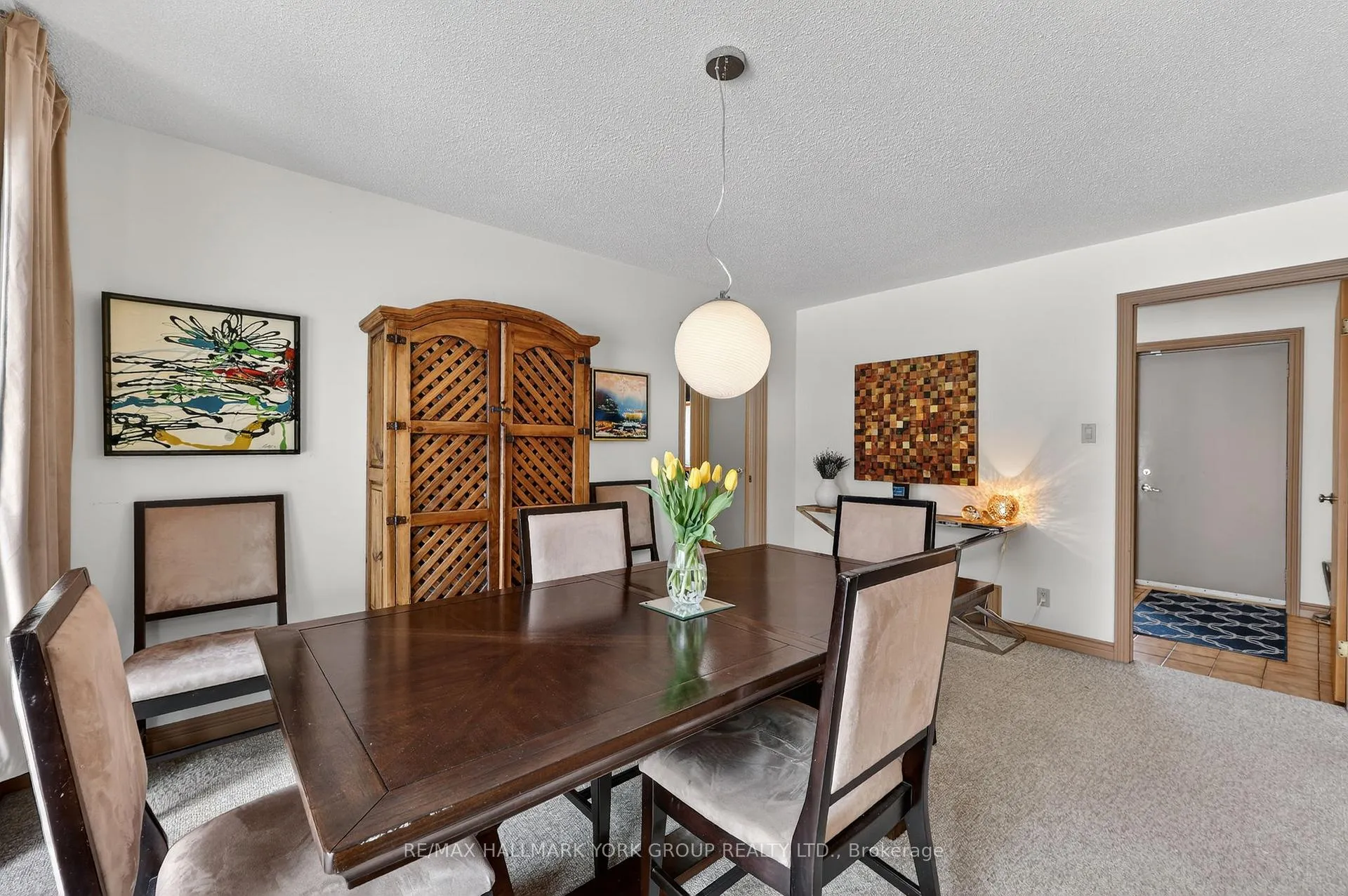 Photo 9 of 103 Curtis Crescent, King, King City — HOMEH