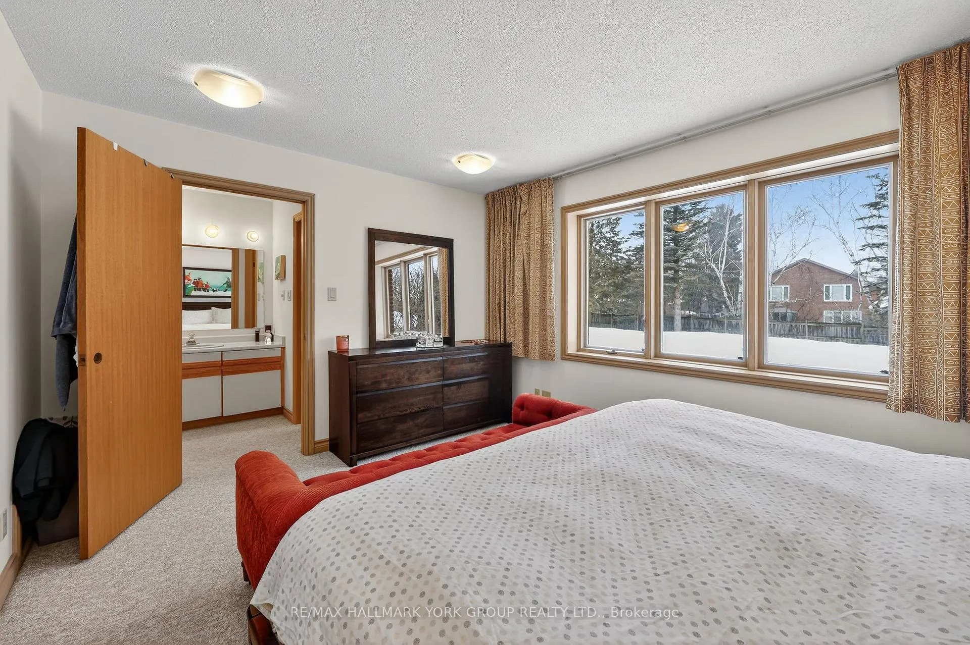 Photo 20 of 103 Curtis Crescent, King, King City — HOMEH