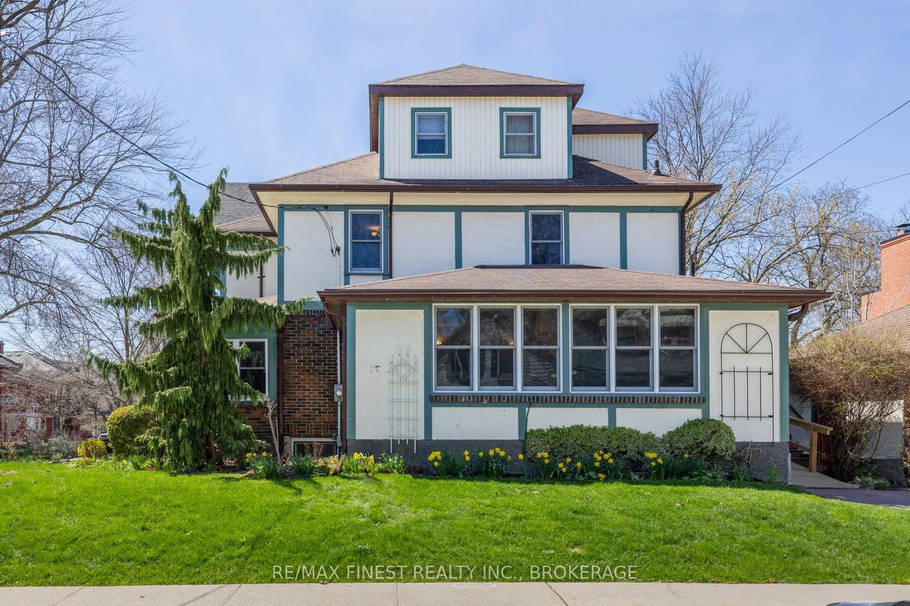 Photo 1 of 180 King Street E, Kingston, Central City East — HOMEH