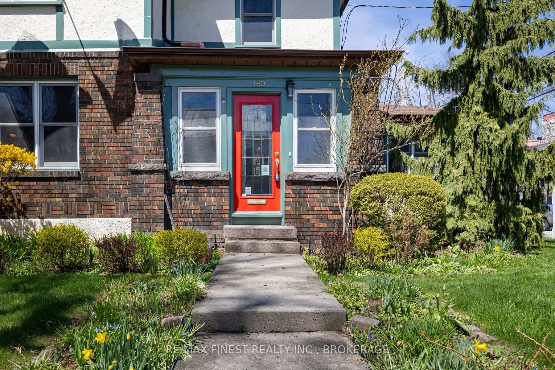 Photo 8 of 180 King Street E, Kingston, Central City East — HOMEH