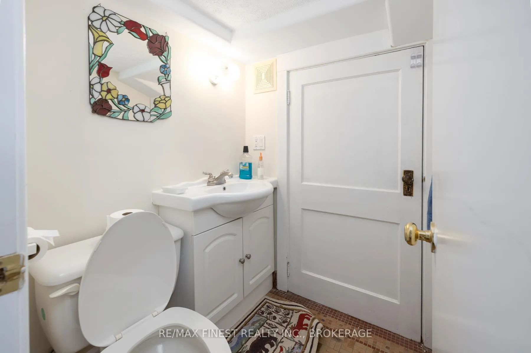 Photo 35 of 180 King Street E, Kingston, Central City East — HOMEH