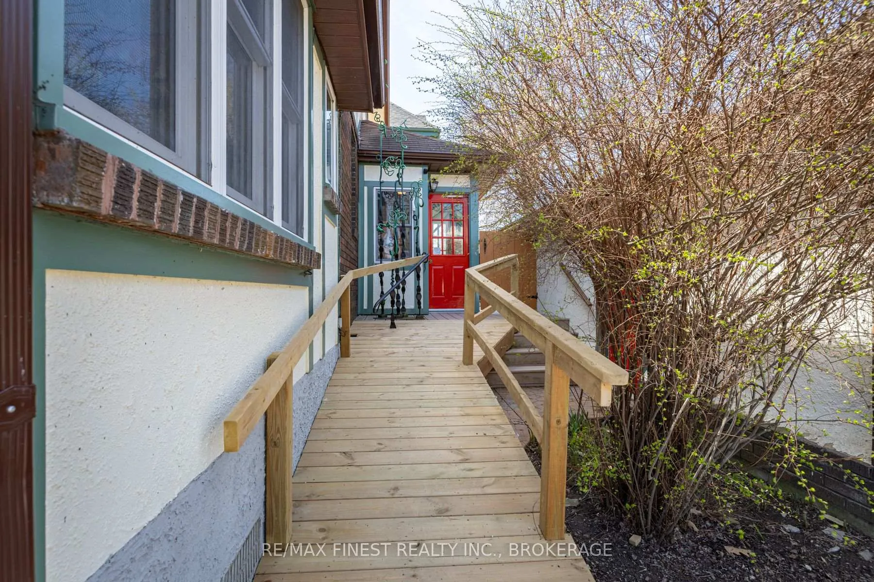 Photo 43 of 180 King Street E, Kingston, Central City East — HOMEH