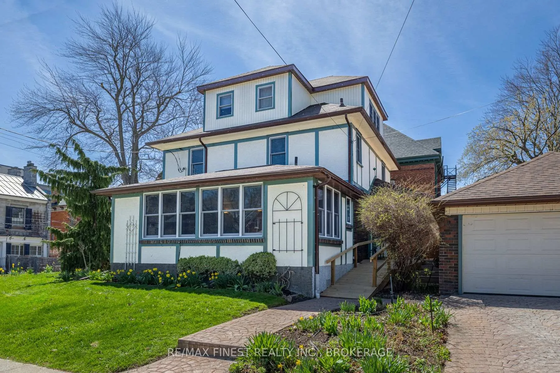 Photo 45 of 180 King Street E, Kingston, Central City East — HOMEH