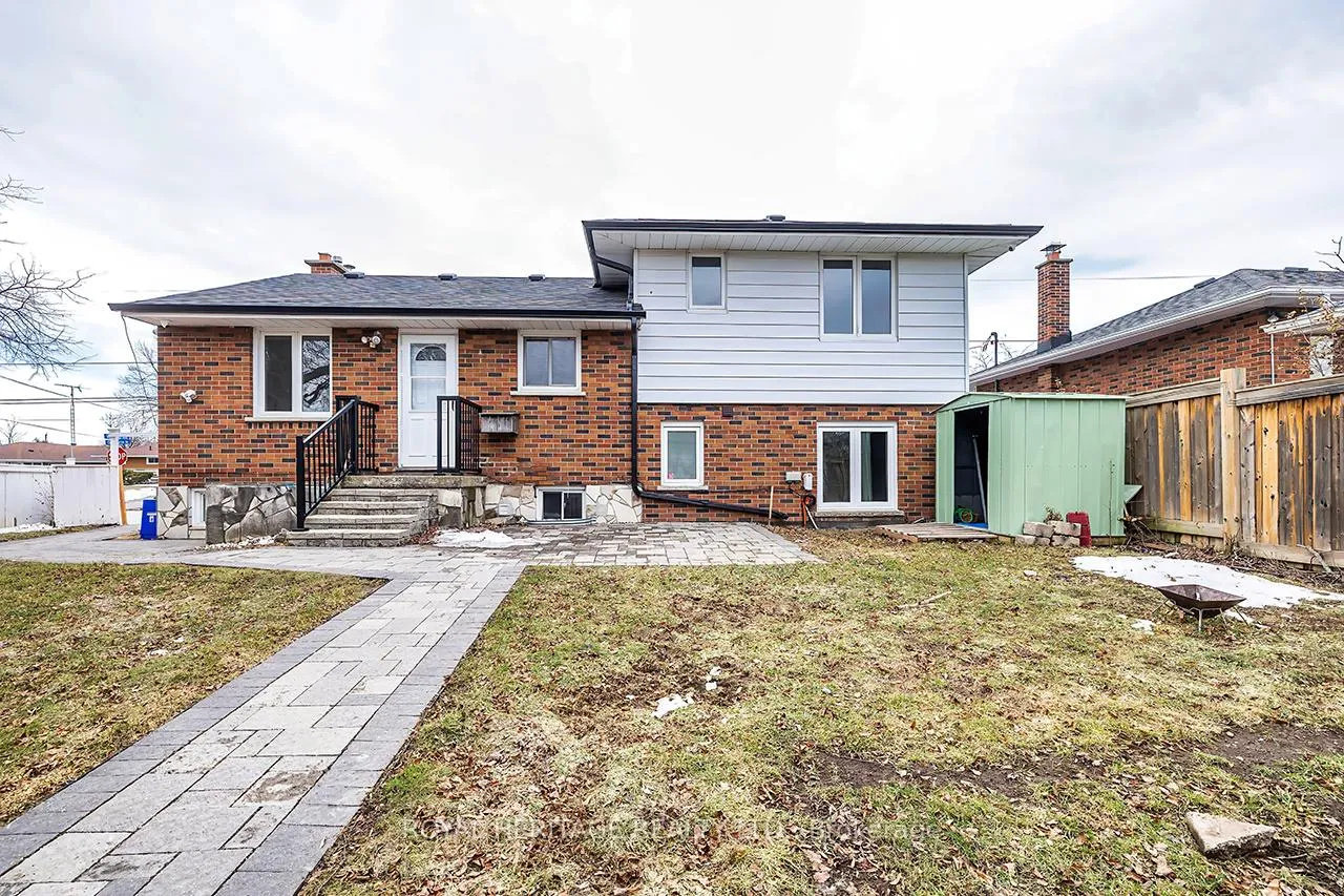 Photo 15 of 569 Gibbons Street, Oshawa, McLaughlin — HOMEH