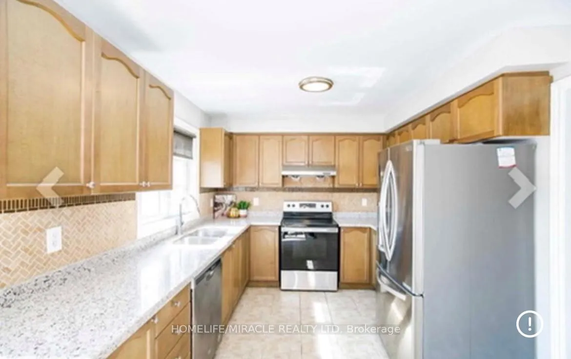 Photo 13 of 114 Rollingwood Drive, Brampton, Fletcher's Creek South — HOMEH
