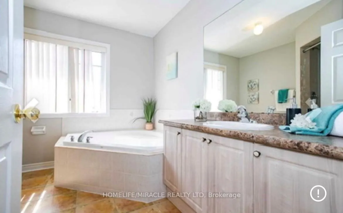 Photo 23 of 114 Rollingwood Drive, Brampton, Fletcher's Creek South — HOMEH