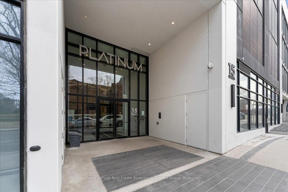 Front of Unit 2107, 15 Queen Street S