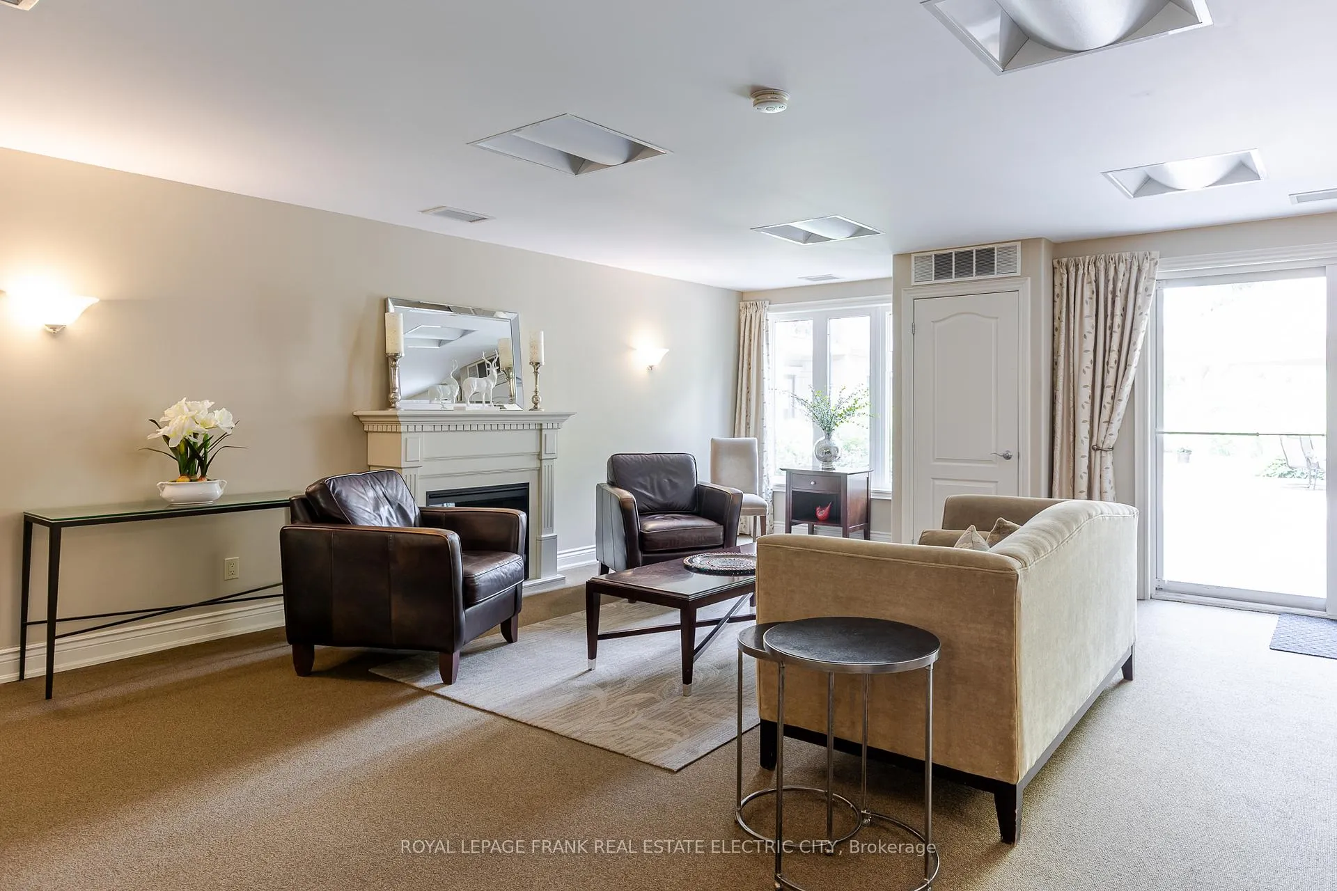 Photo 13 of Unit 105, 869 Clonsilla Avenue, Peterborough, Otonabee Ward 1 — HOMEH