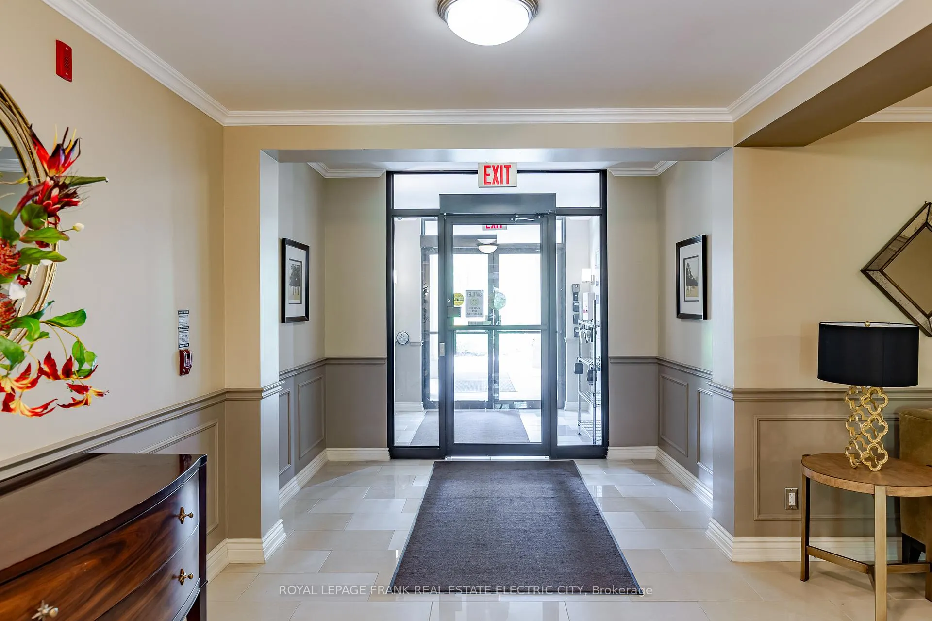 Photo 18 of Unit 105, 869 Clonsilla Avenue, Peterborough, Otonabee Ward 1 — HOMEH