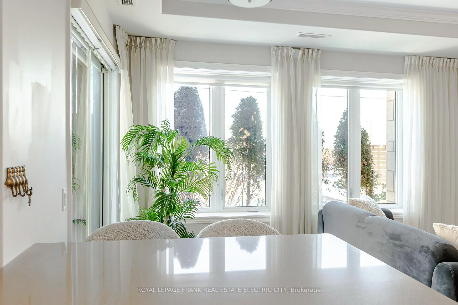 Photo 35 of Unit 105, 869 Clonsilla Avenue, Peterborough, Otonabee Ward 1 — HOMEH