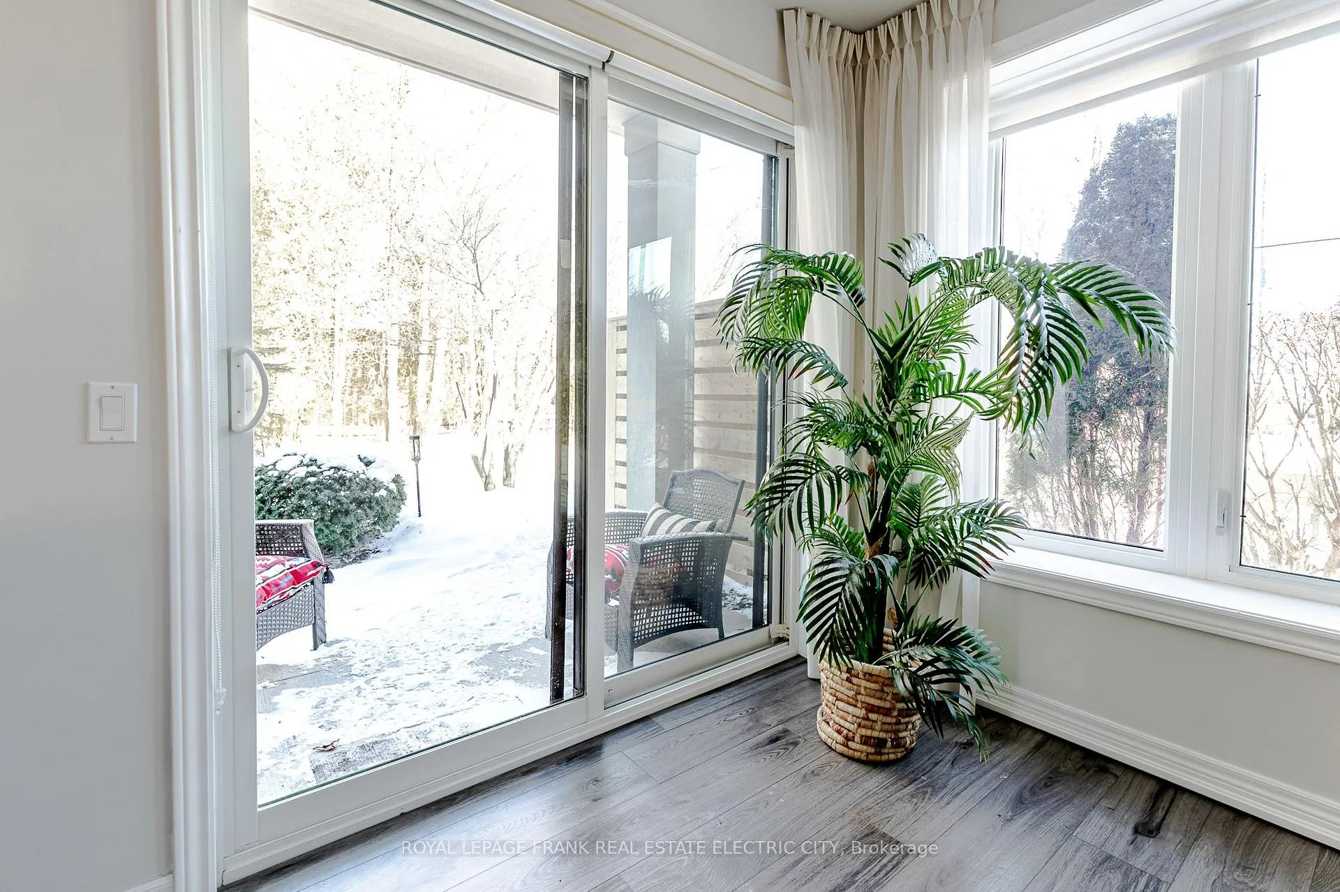Photo 37 of Unit 105, 869 Clonsilla Avenue, Peterborough, Otonabee Ward 1 — HOMEH