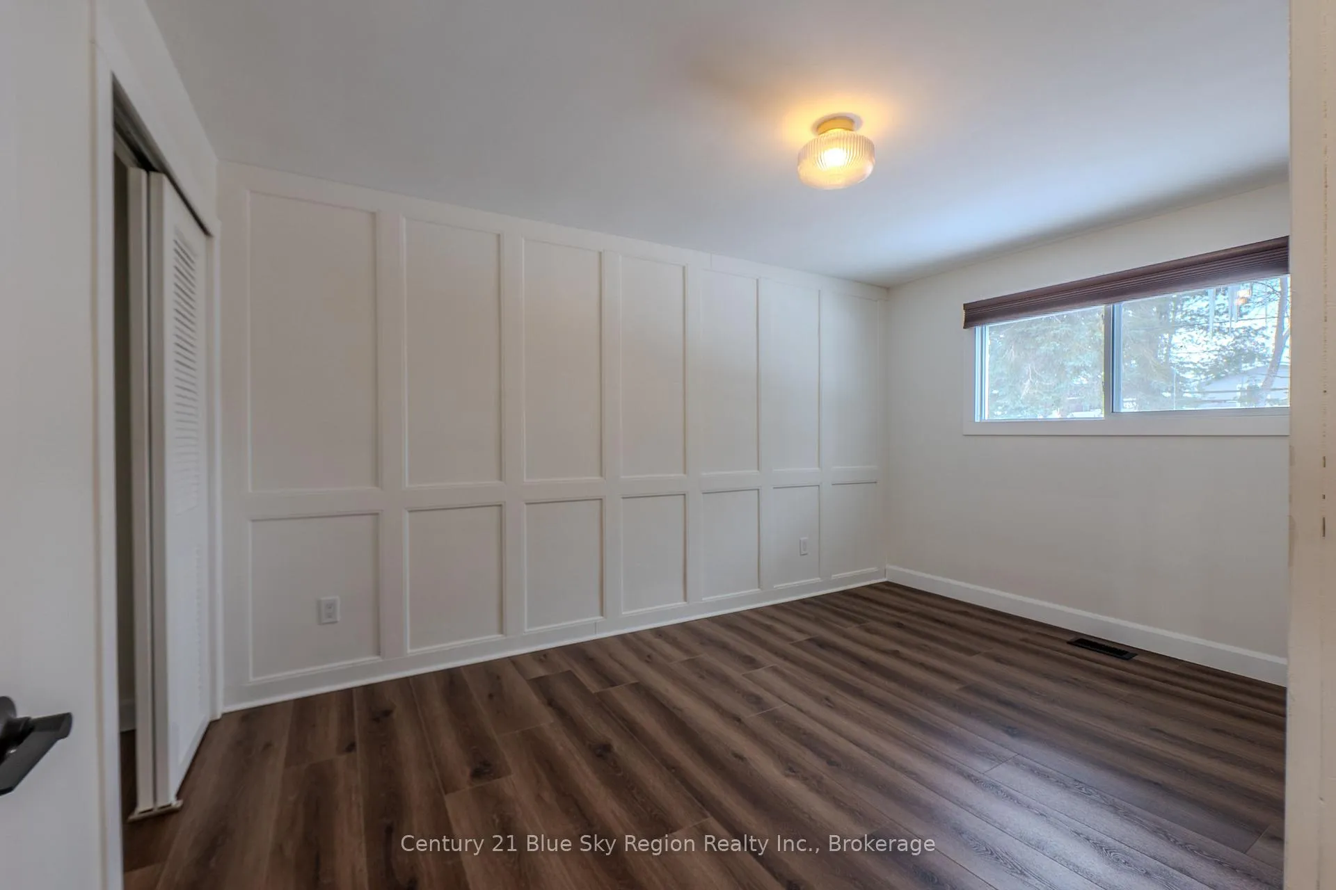 Photo 27 of 372 Camelot Drive, North Bay, Birchaven — HOMEH