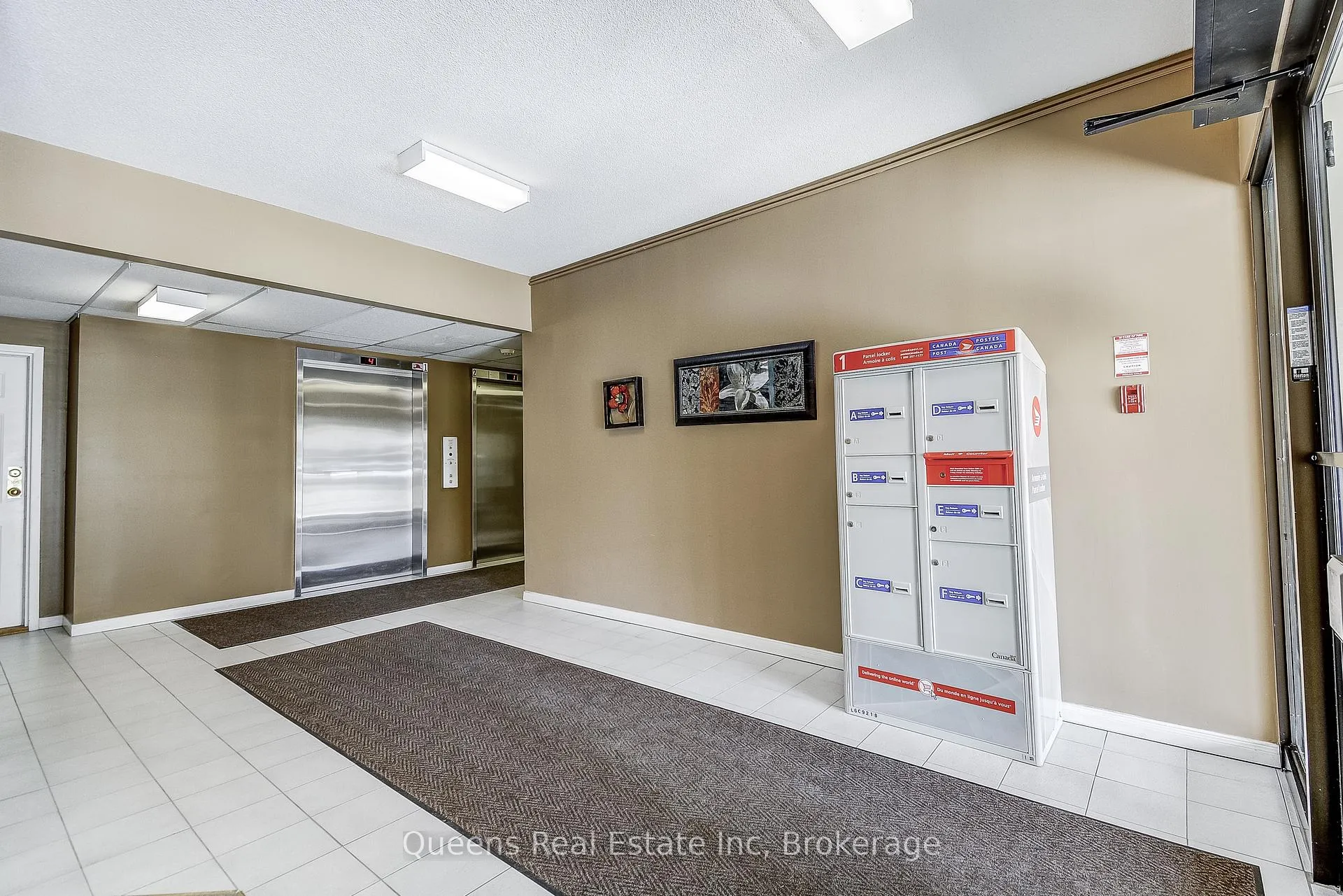 Photo 6 of Unit 803, 200 Limeridge Road W, Hamilton, Rolston — HOMEH