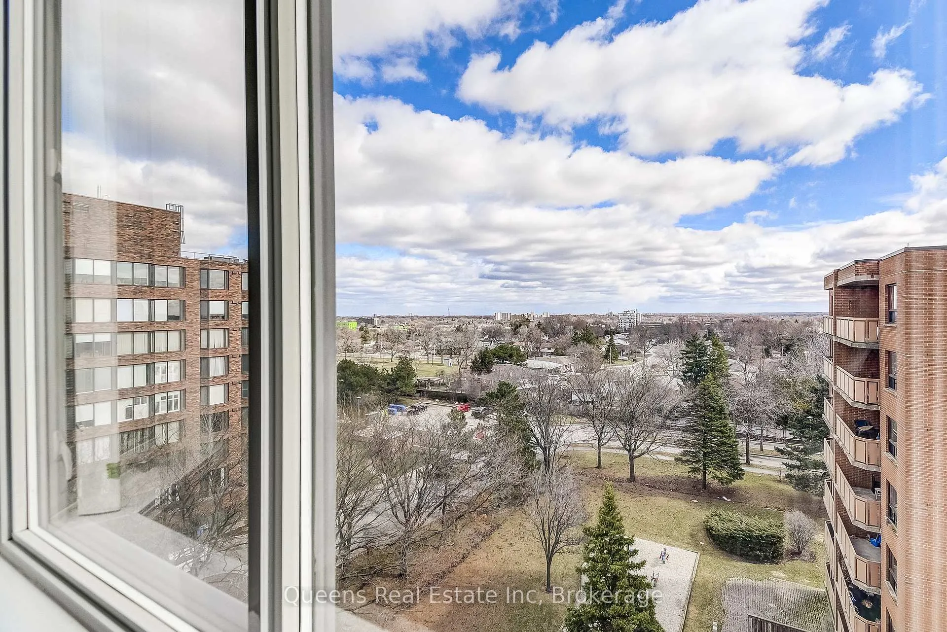 Photo 36 of Unit 803, 200 Limeridge Road W, Hamilton, Rolston — HOMEH